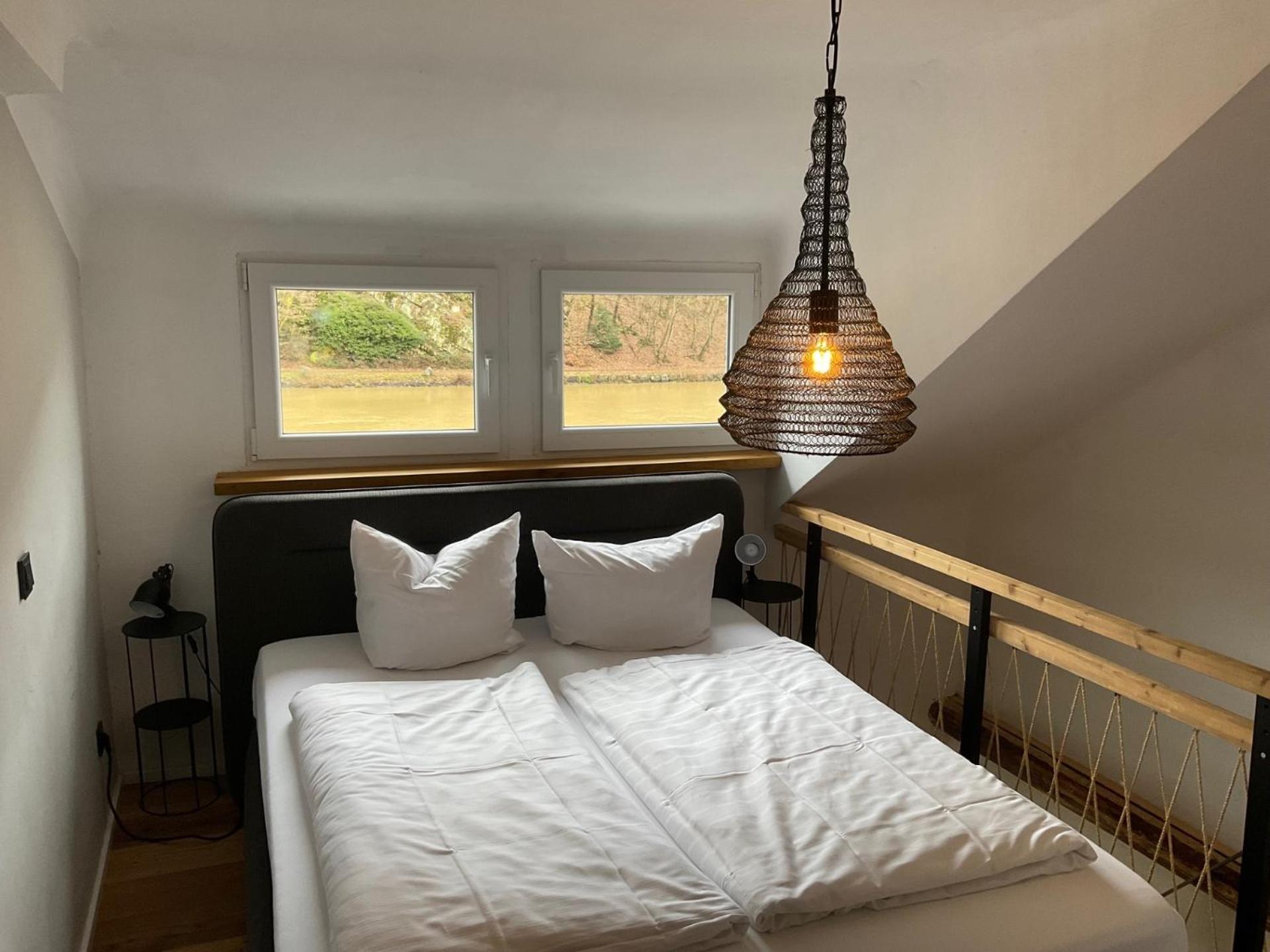 Double or Twin Room with Balcony photo 3