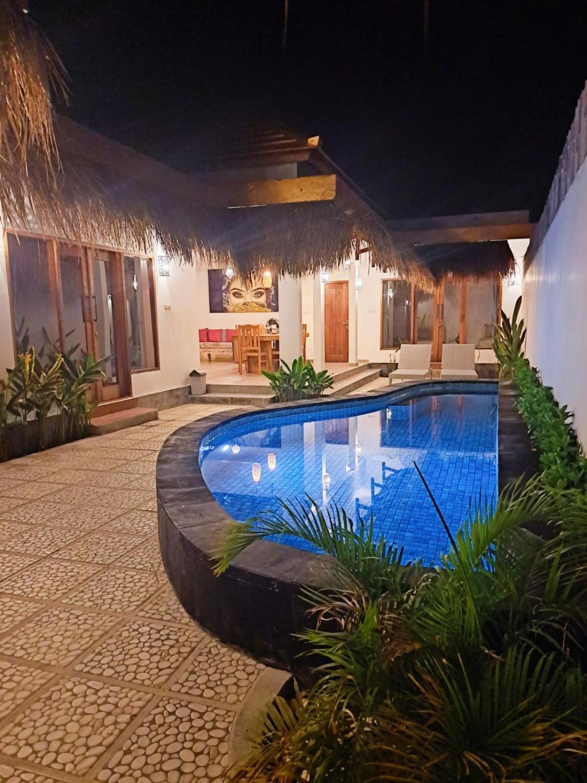 Three-Bedroom Villa - Photo 24