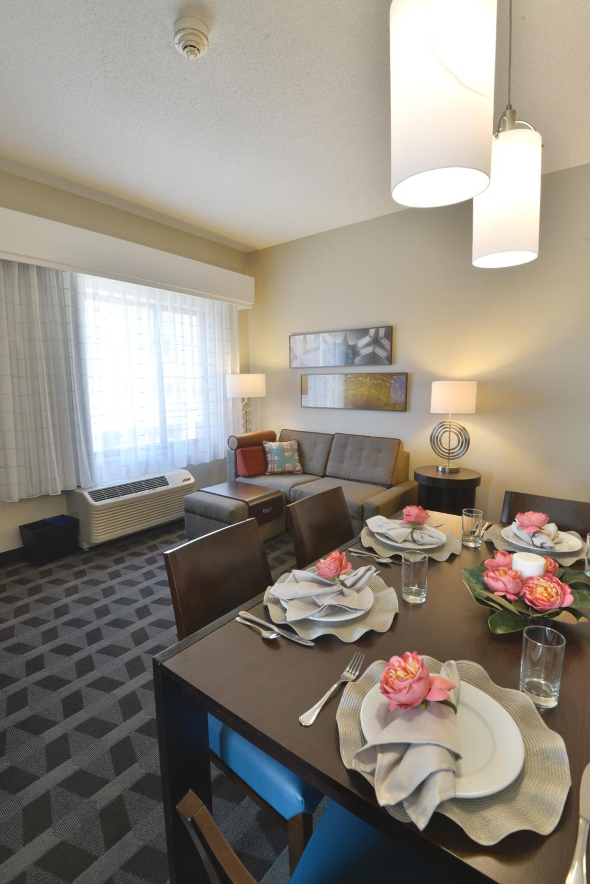 Two-Bedroom Suite - Photo 1