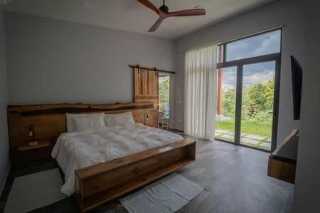 Villa photo 1