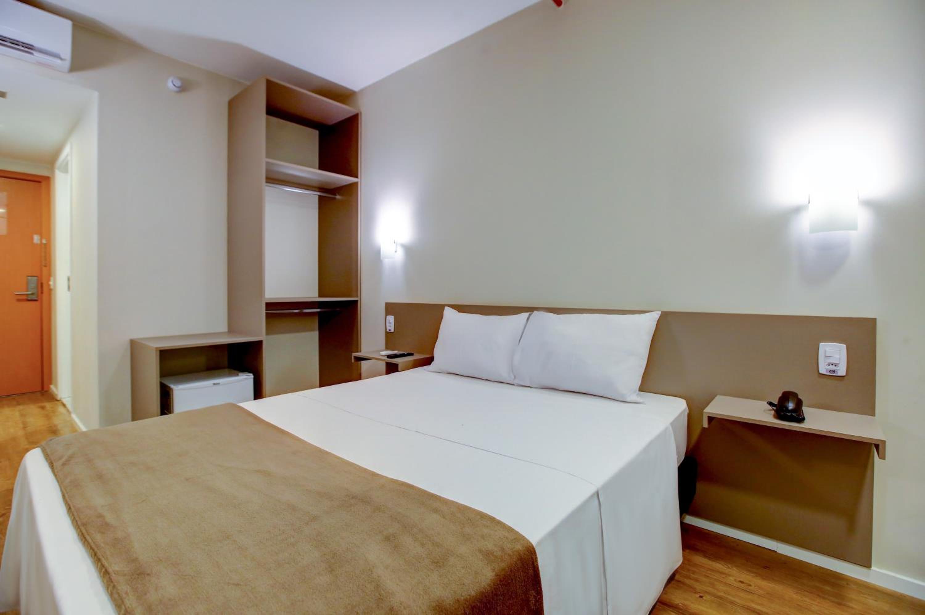 Superior Double Room - Photo 3