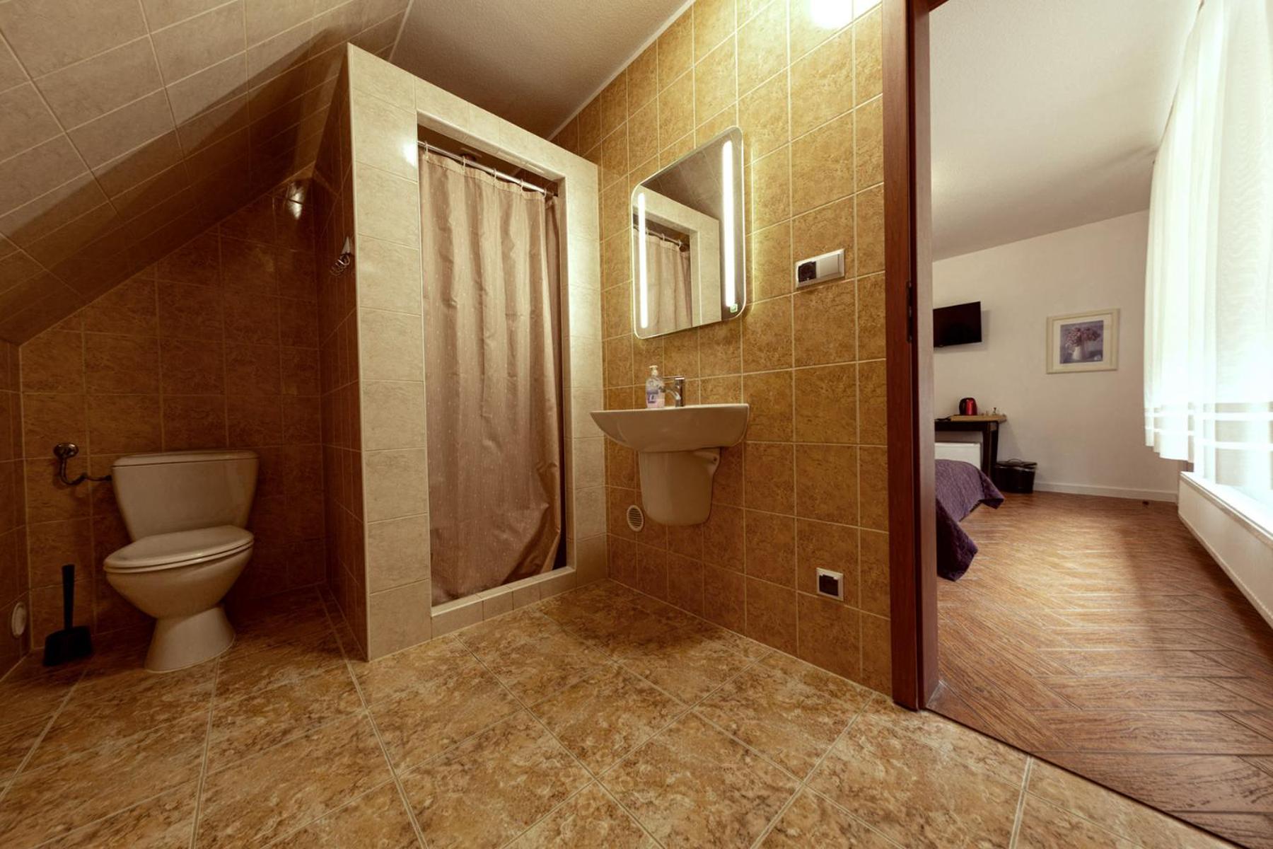 Double Room photo 3