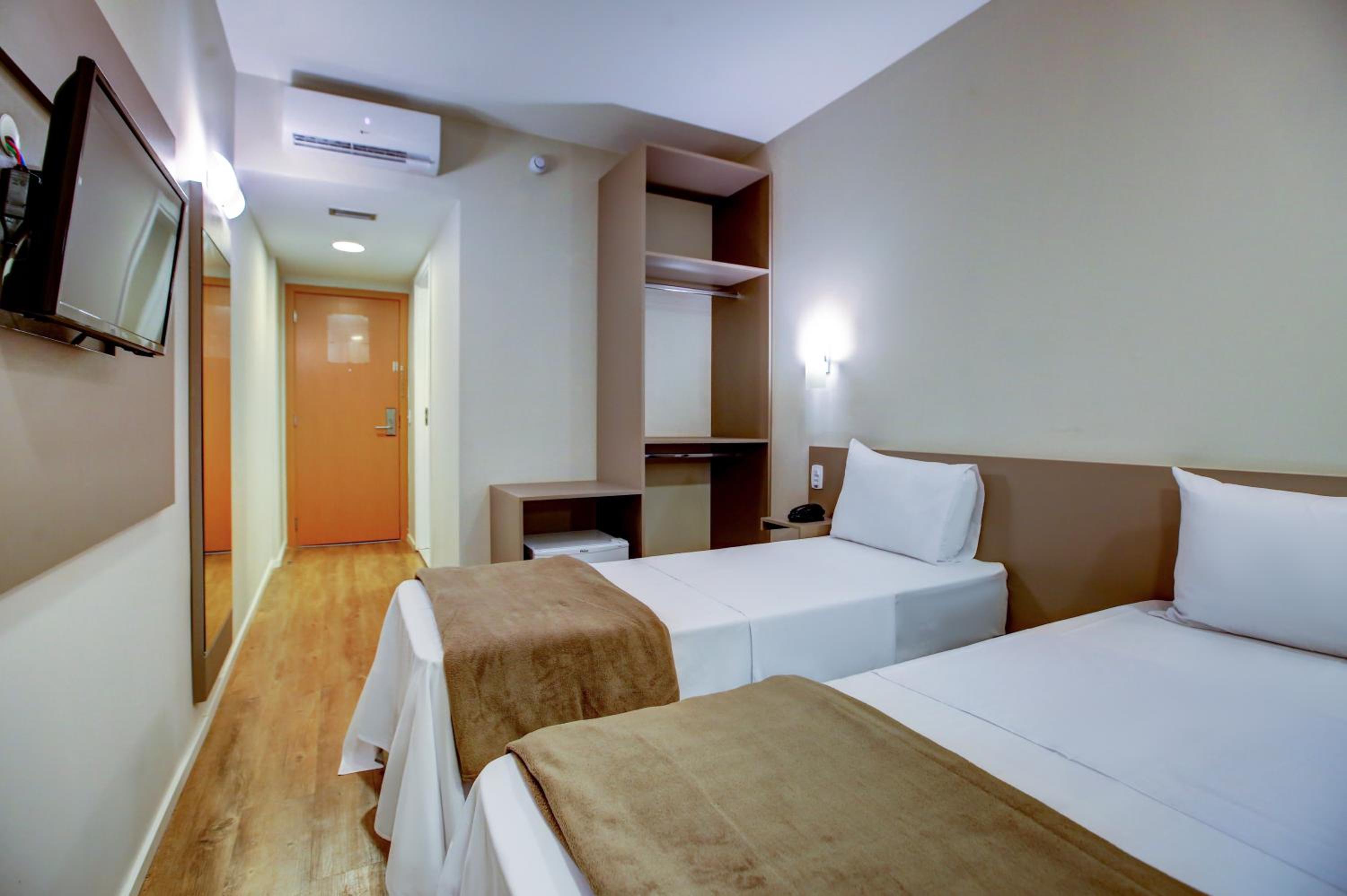 Superior Twin Room - Photo 2