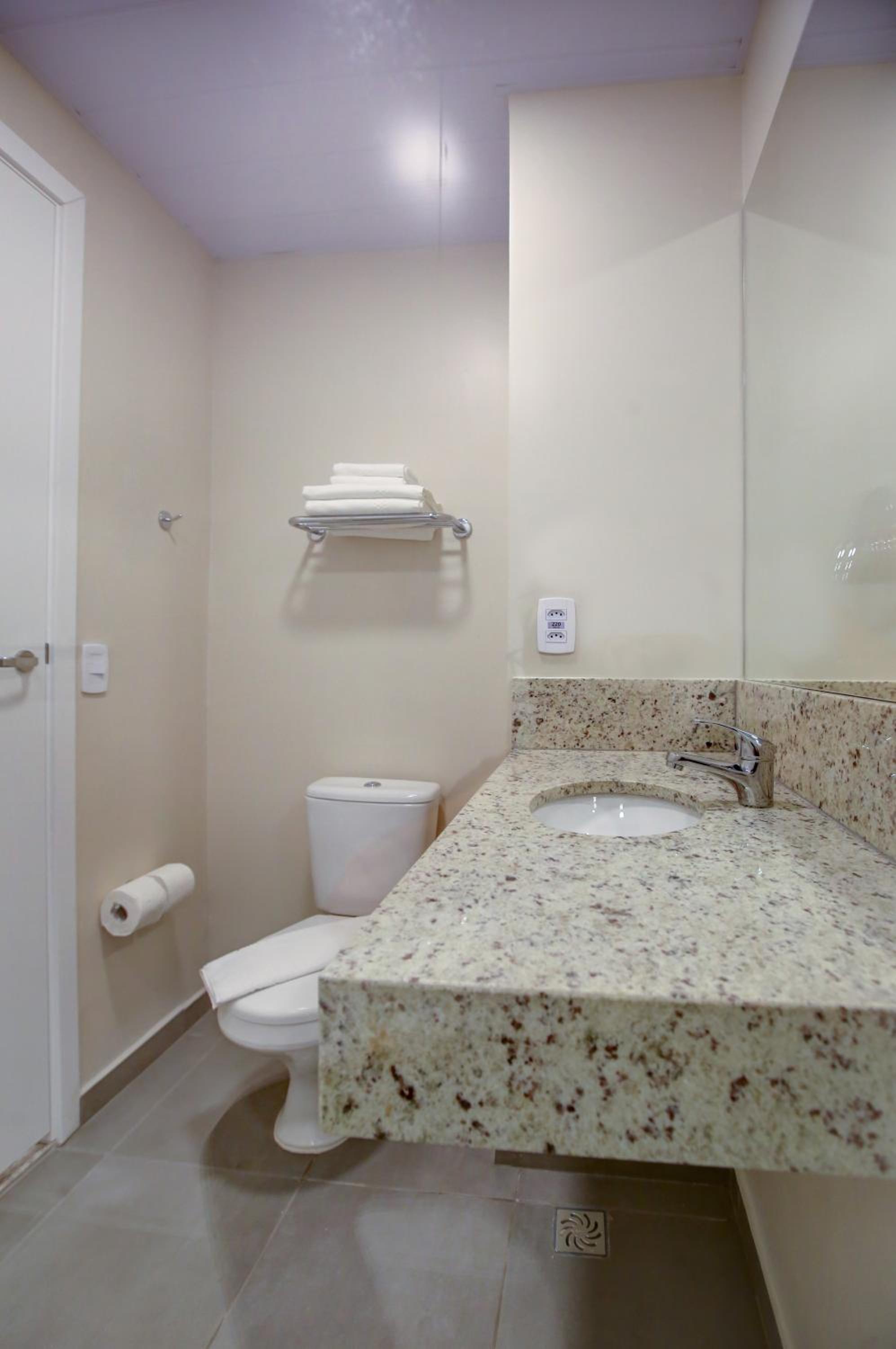 Superior Twin Room - Photo 9