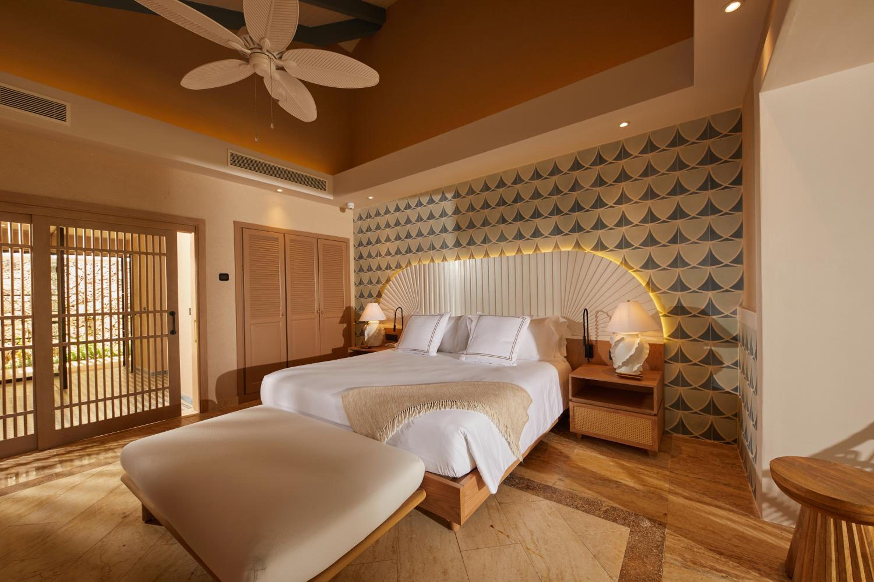 Beach Front Villa (2 Adults) - Adults Only 