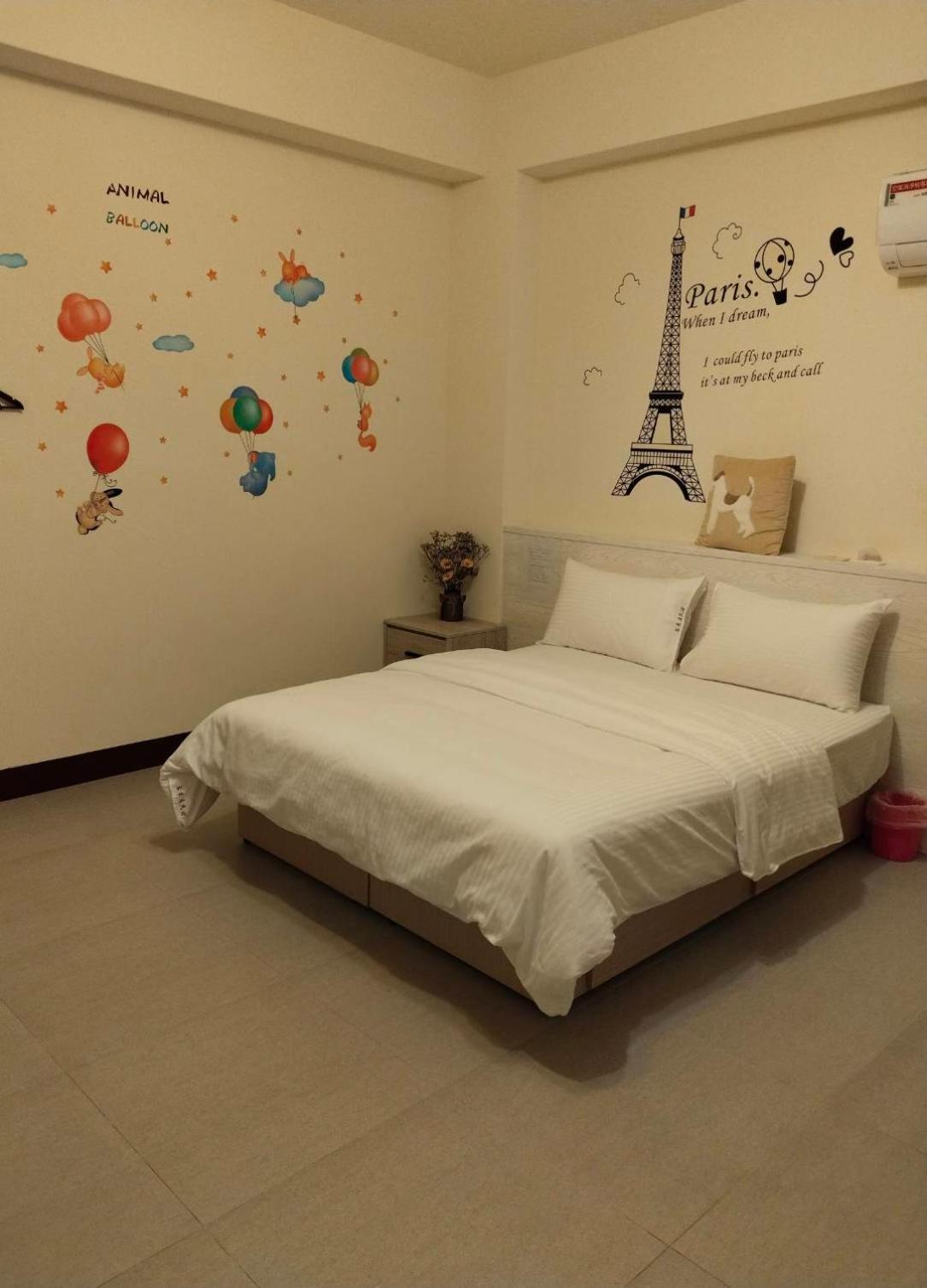 Standard Double Room photo 2