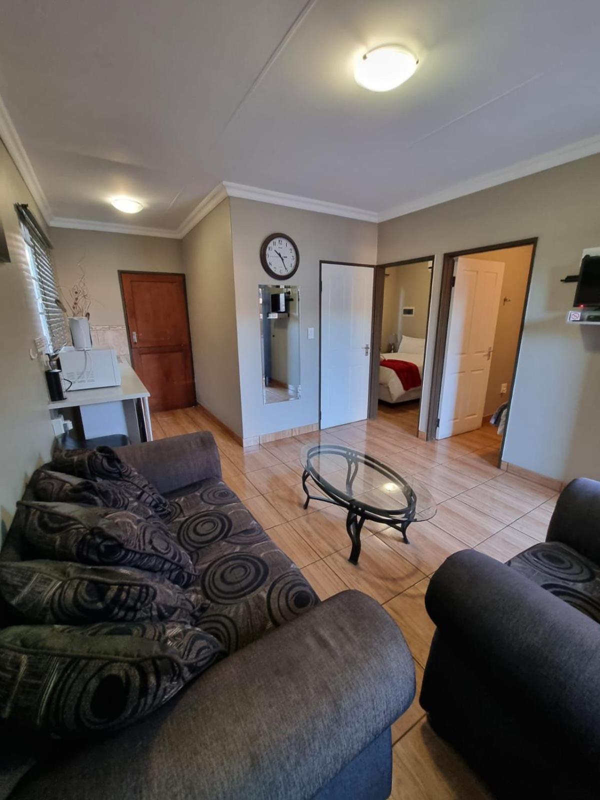Two-Bedroom Apartment photo 2