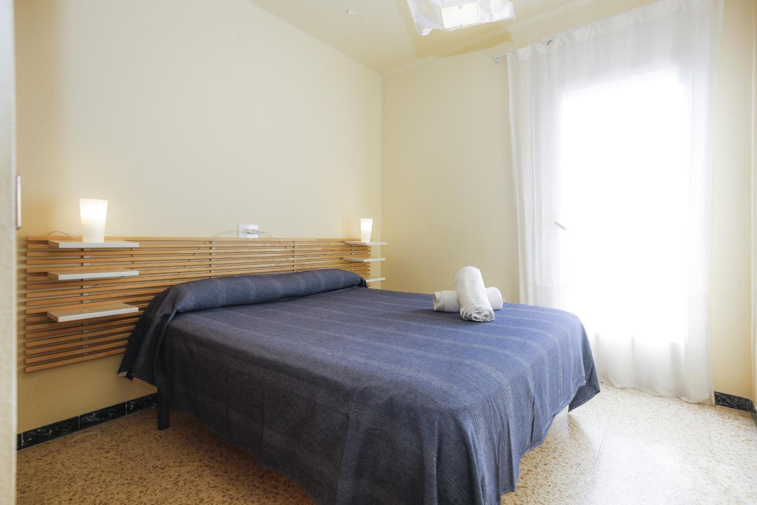 Apartamento con Balcón