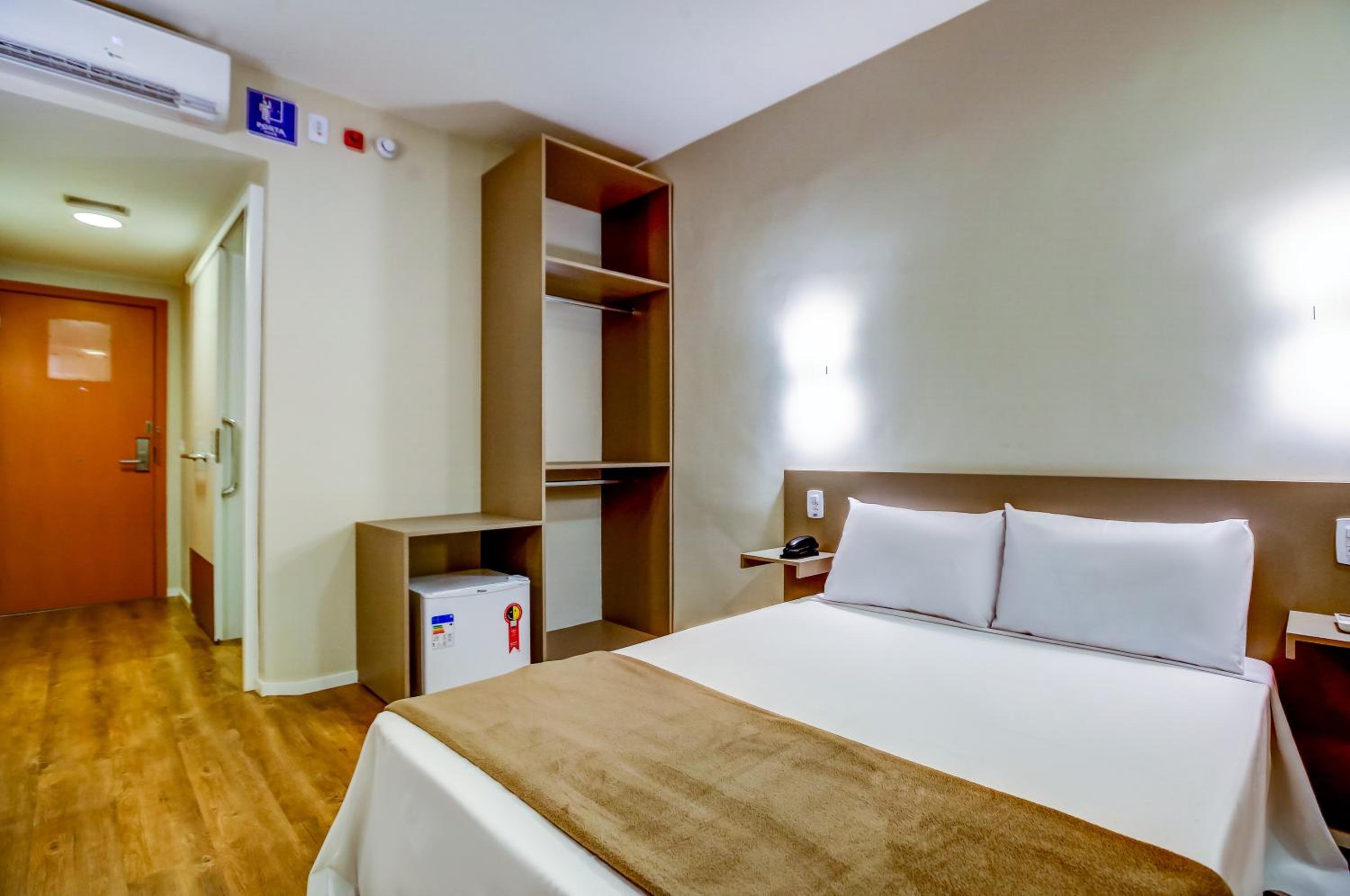 Double Room - Disability Access - Photo 1