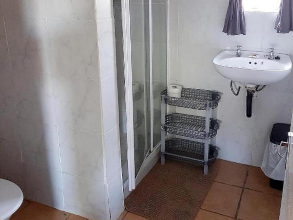 One-Bedroom Chalet - Photo 13