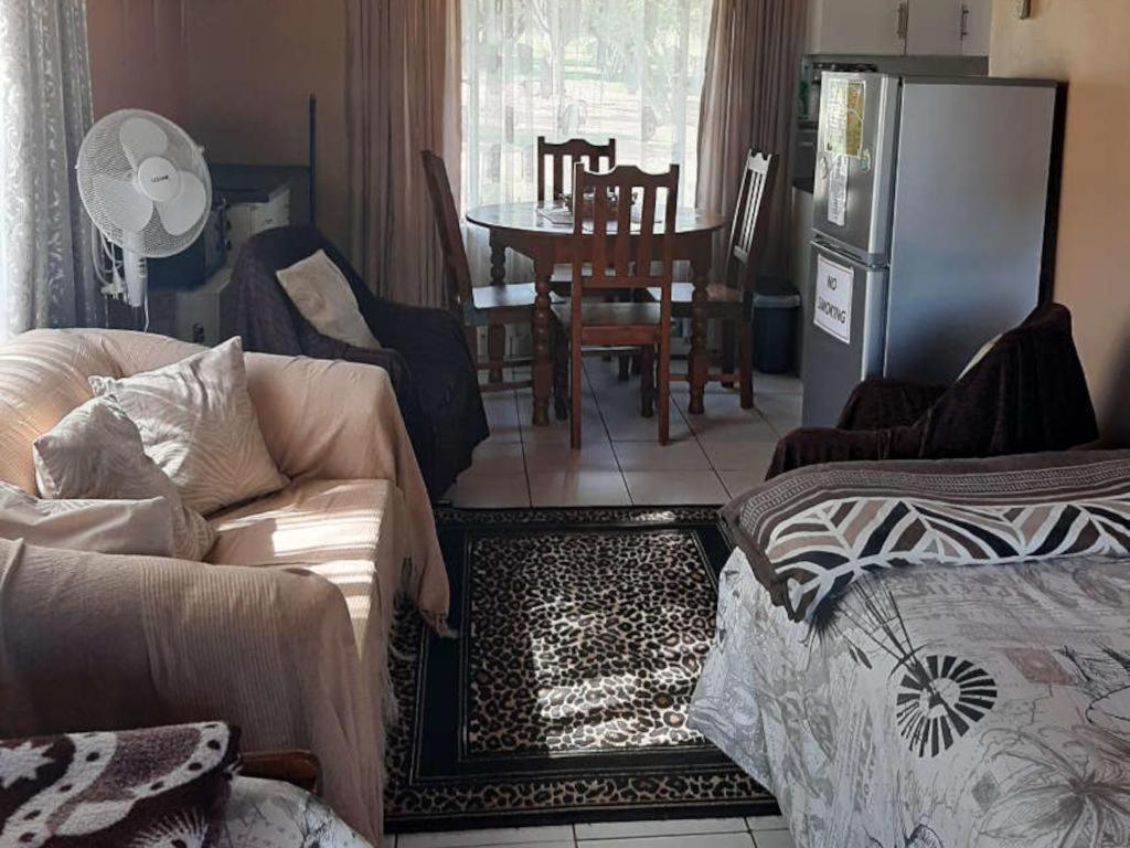Zayin Place - Photo 3