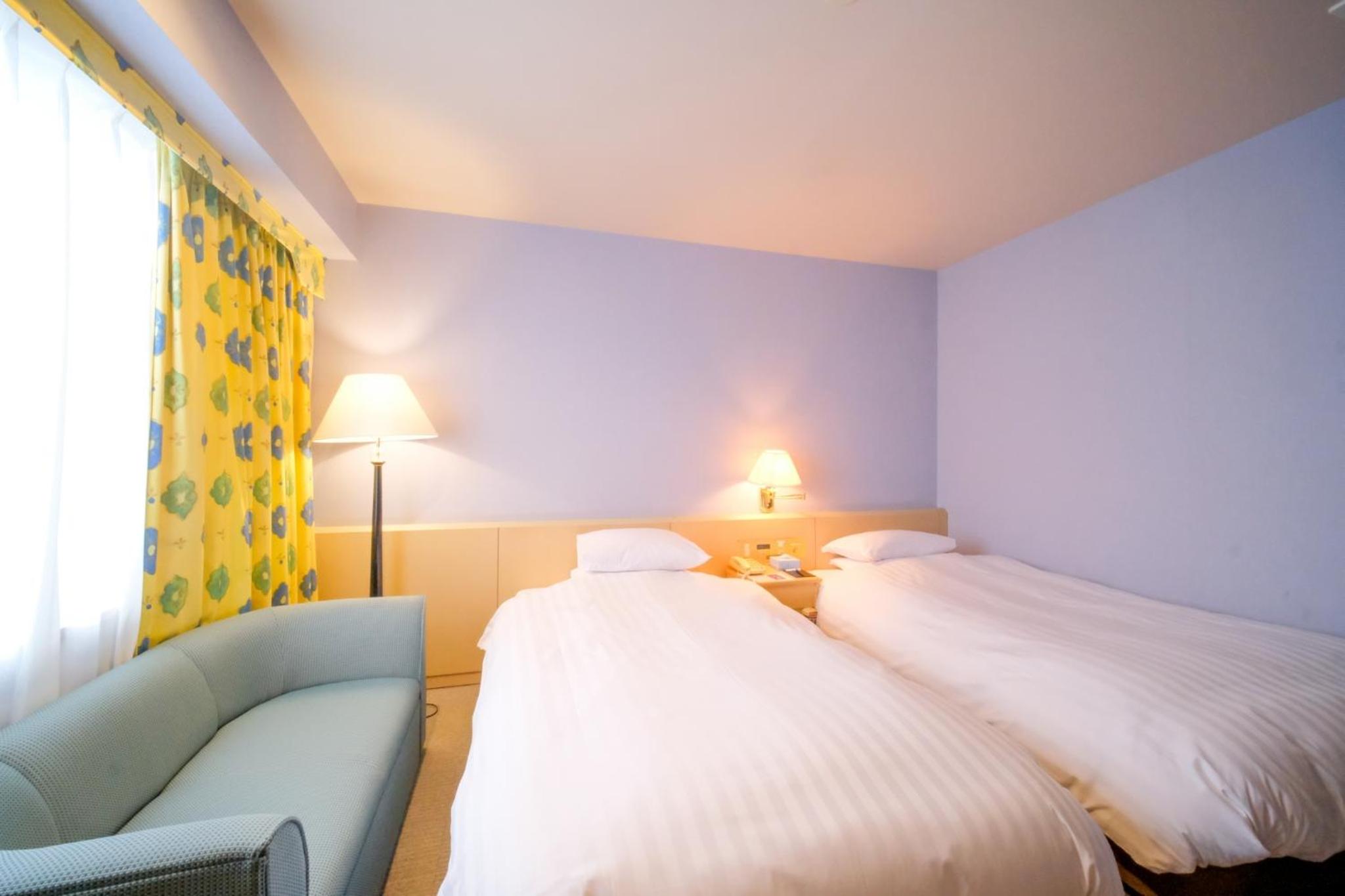 Standard Twin Room - Non-Smoking - Photo 1