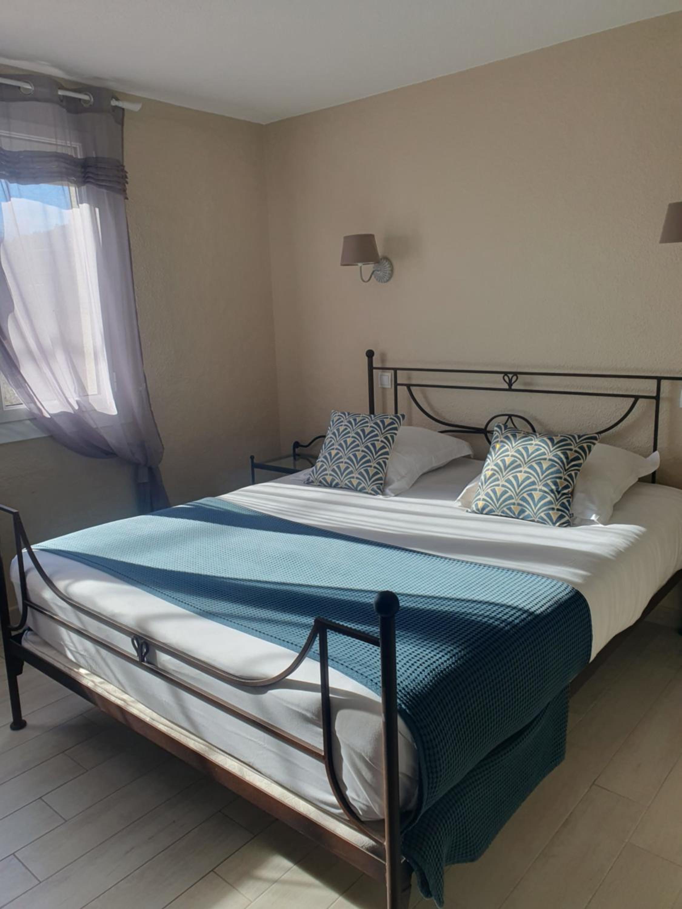 Superior Double Room - Photo 25