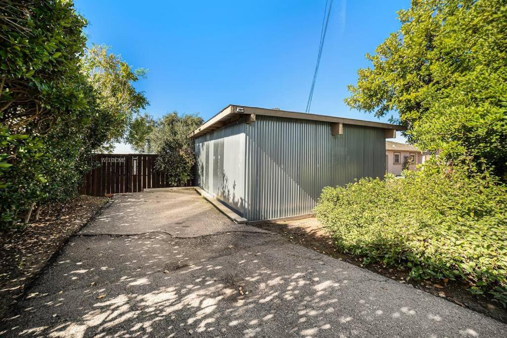 One-Bedroom House photo 3