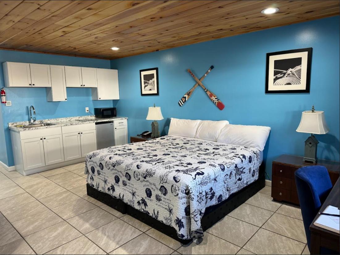 Large Double Room photo 1
