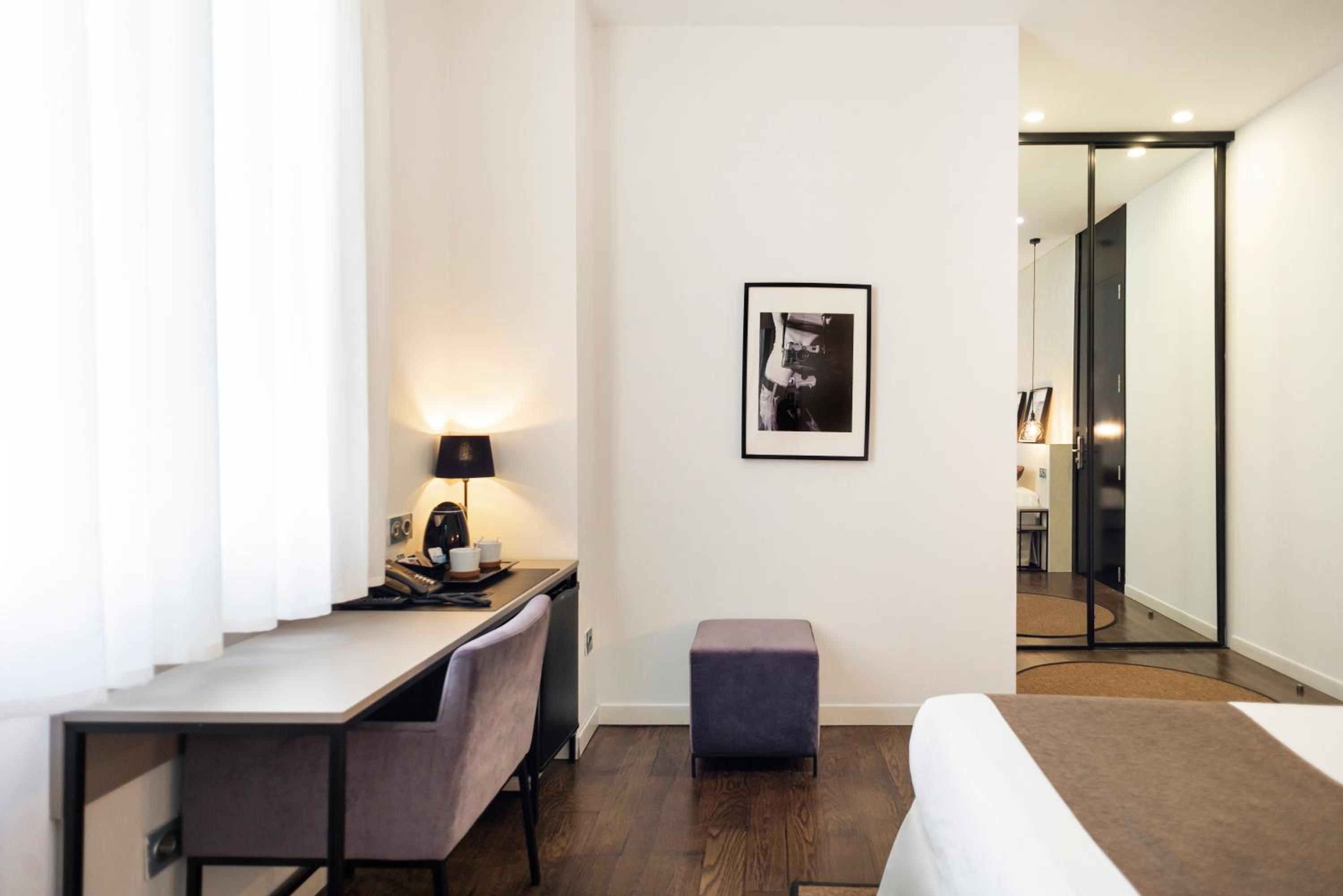 Double Room - Photo 35