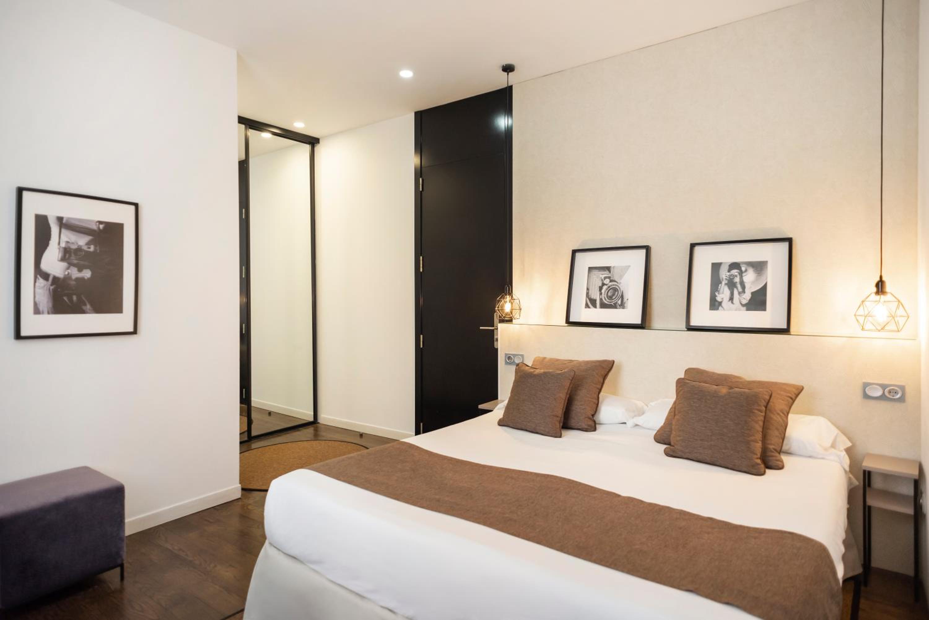 Double Room - Photo 34