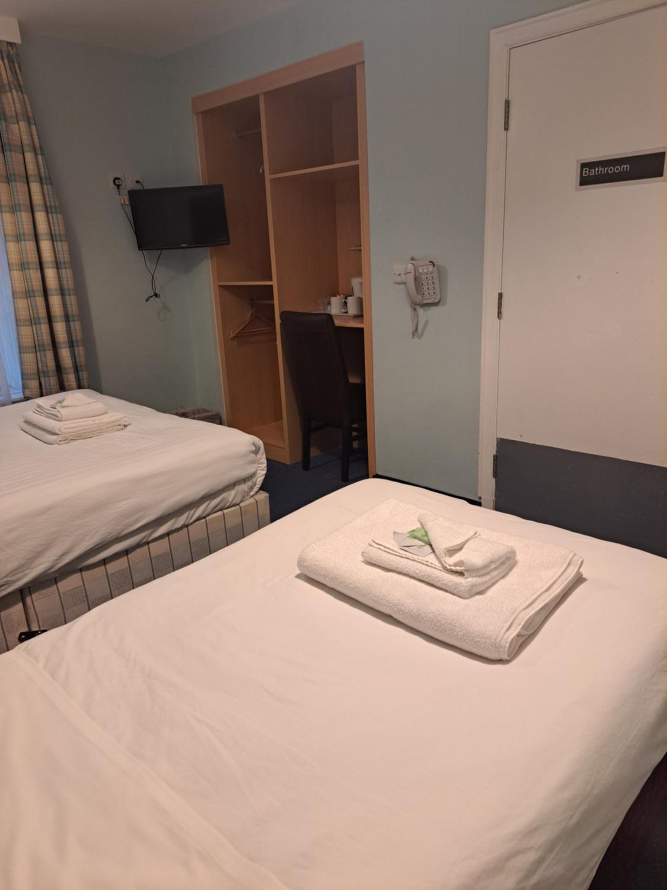 Twin Room - Disability Access