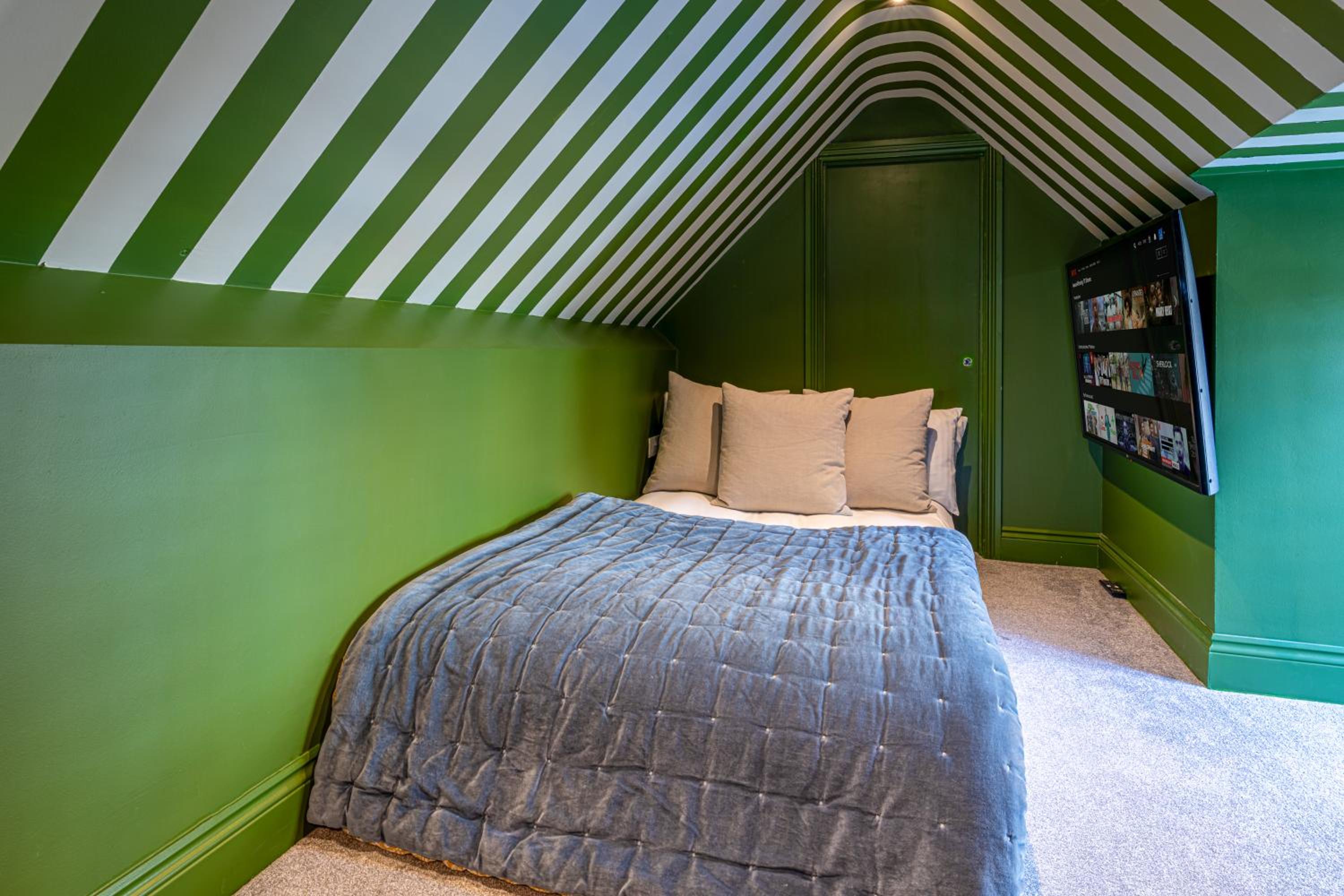 Loft photo 2