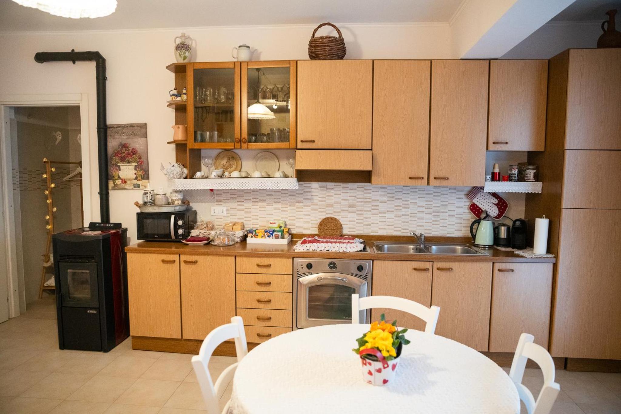One-Bedroom House photo 2