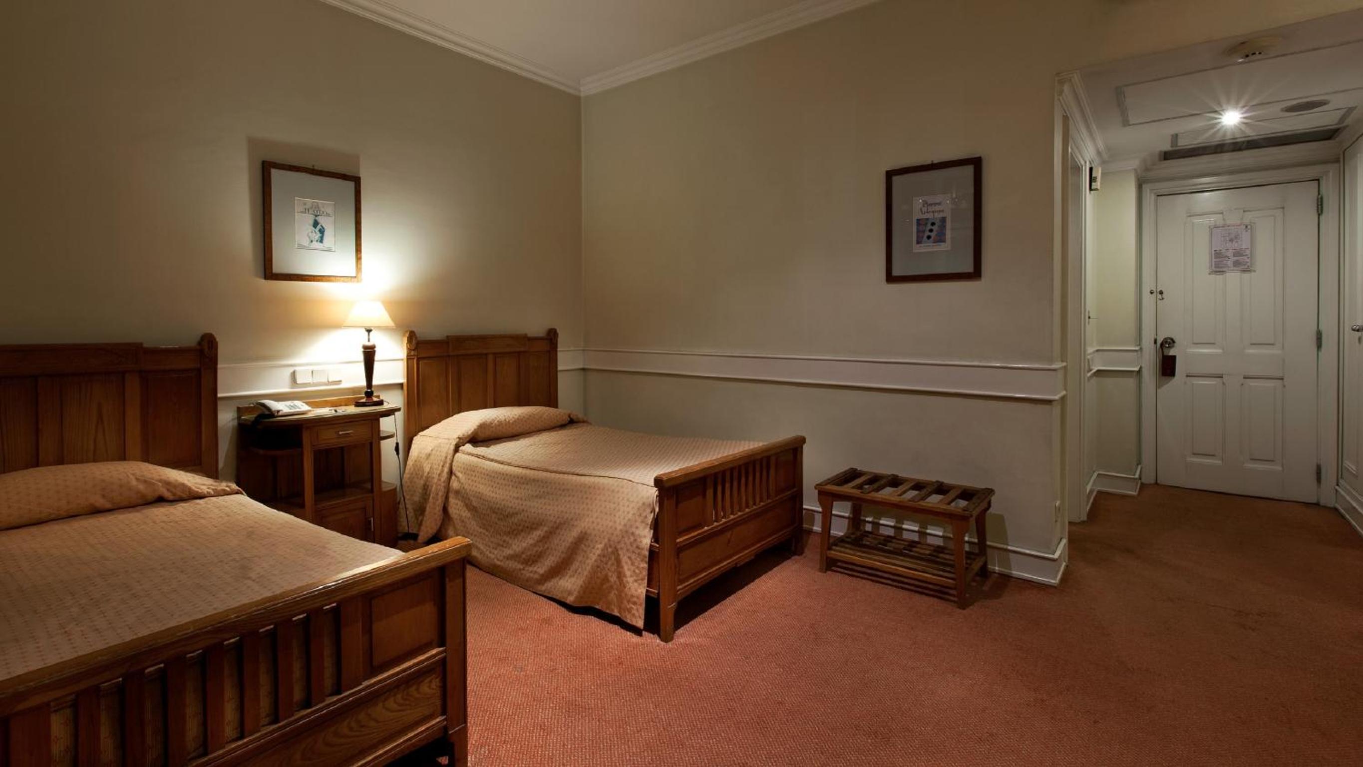 Double or Twin Room - Photo 1