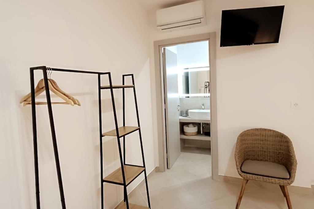 One-Bedroom House photo 3