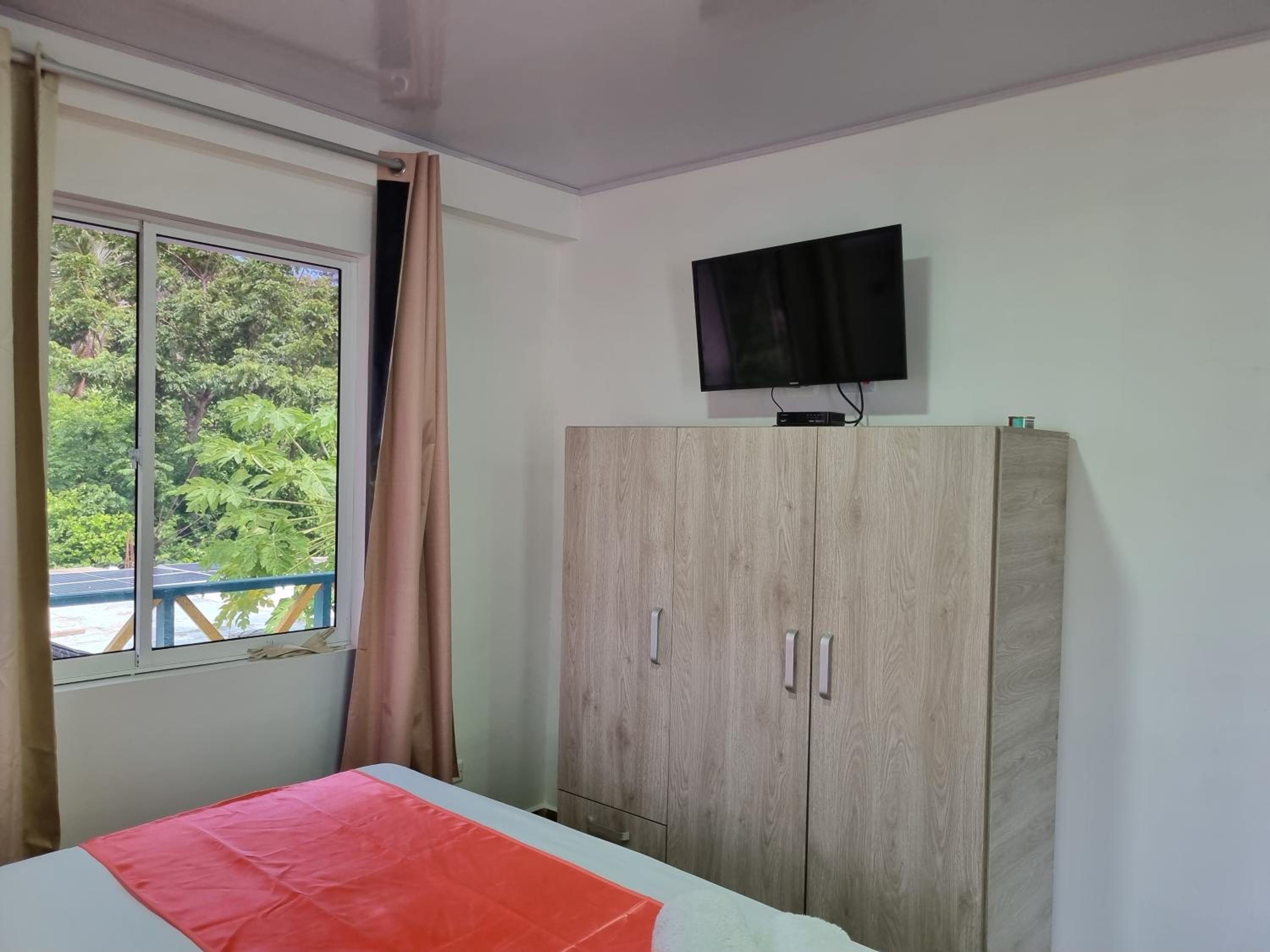 Apartment with Sea View photo 1