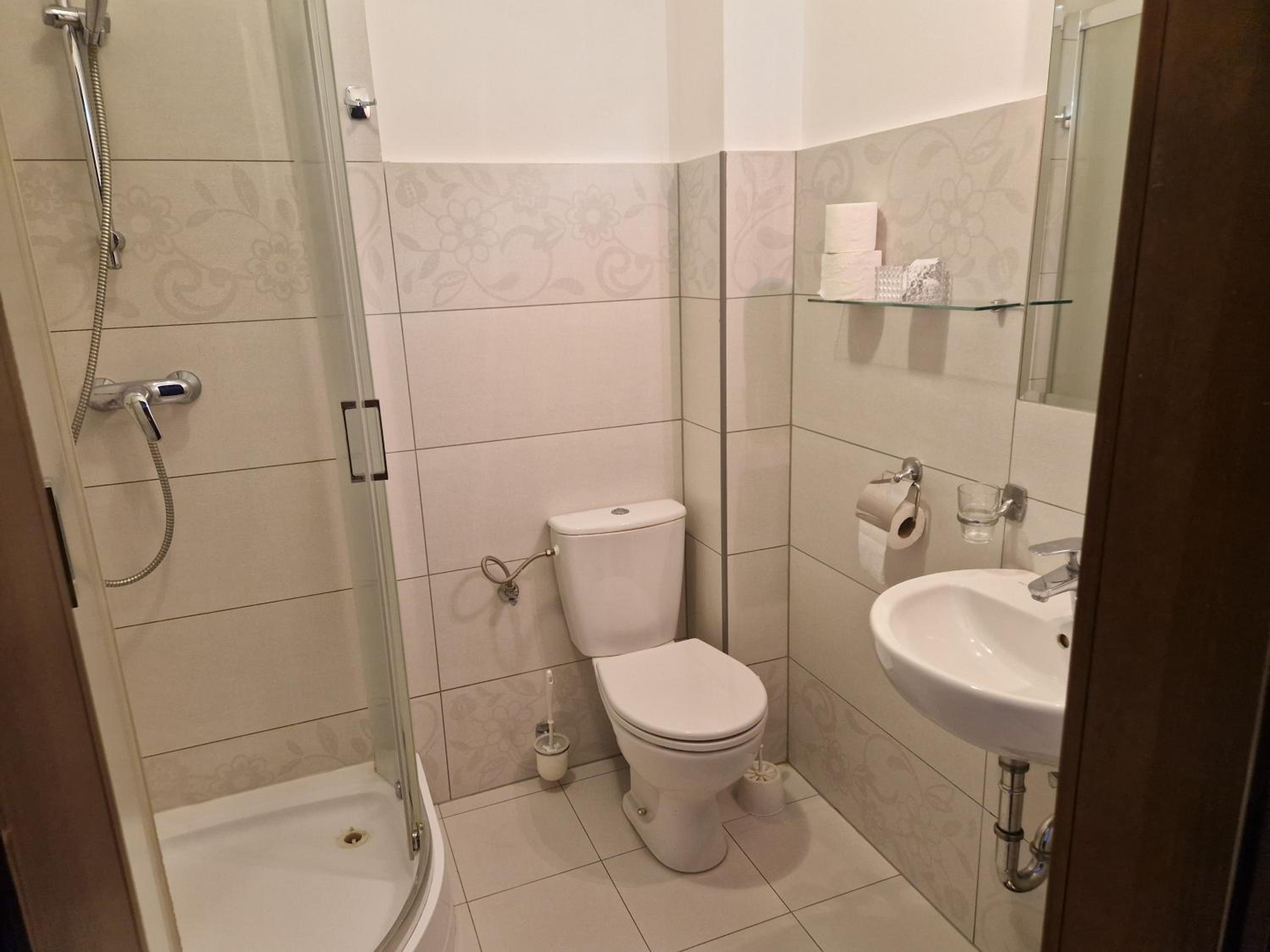 Comfort Double Room - Photo 6
