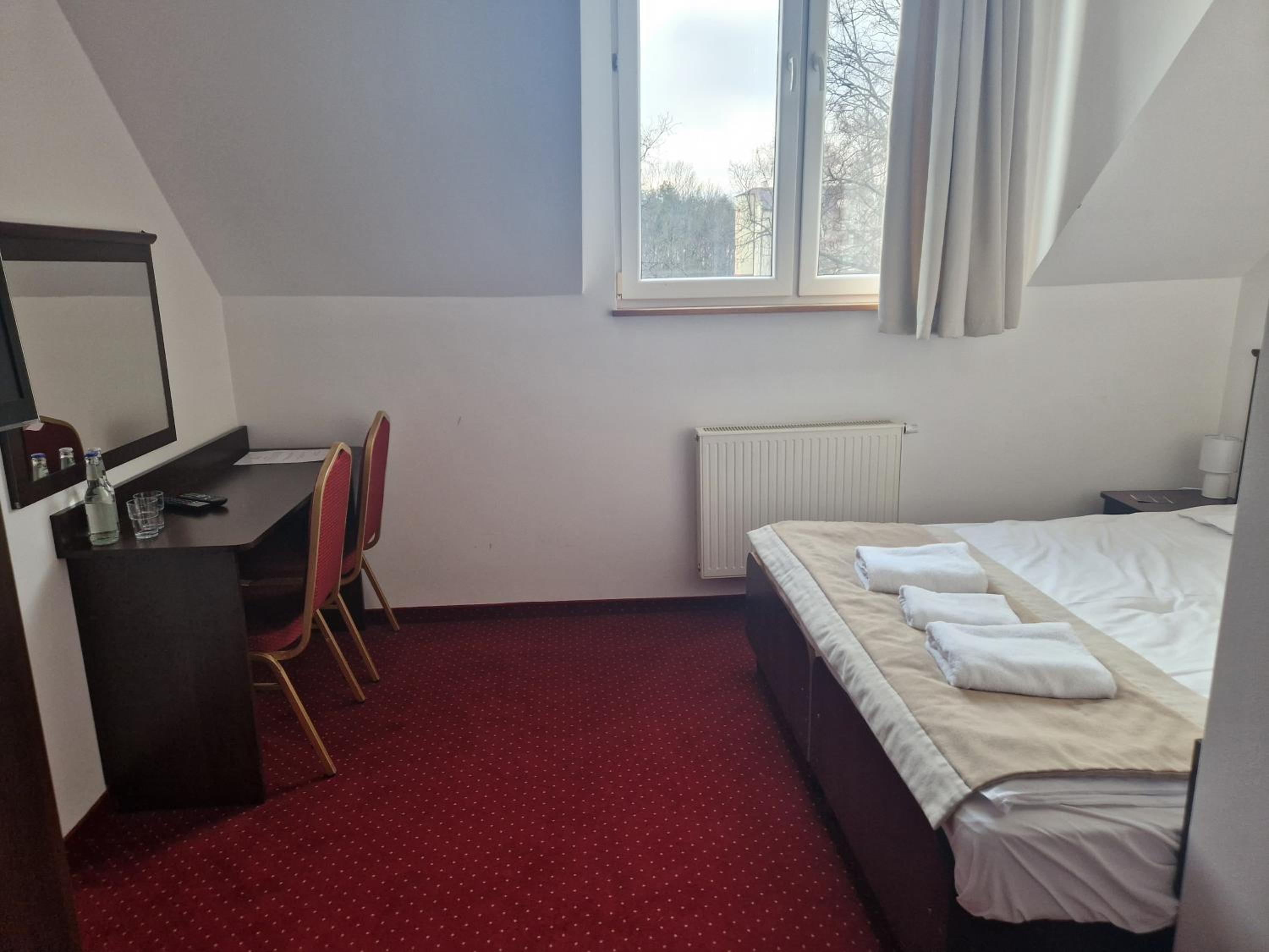 Single Room photo 3