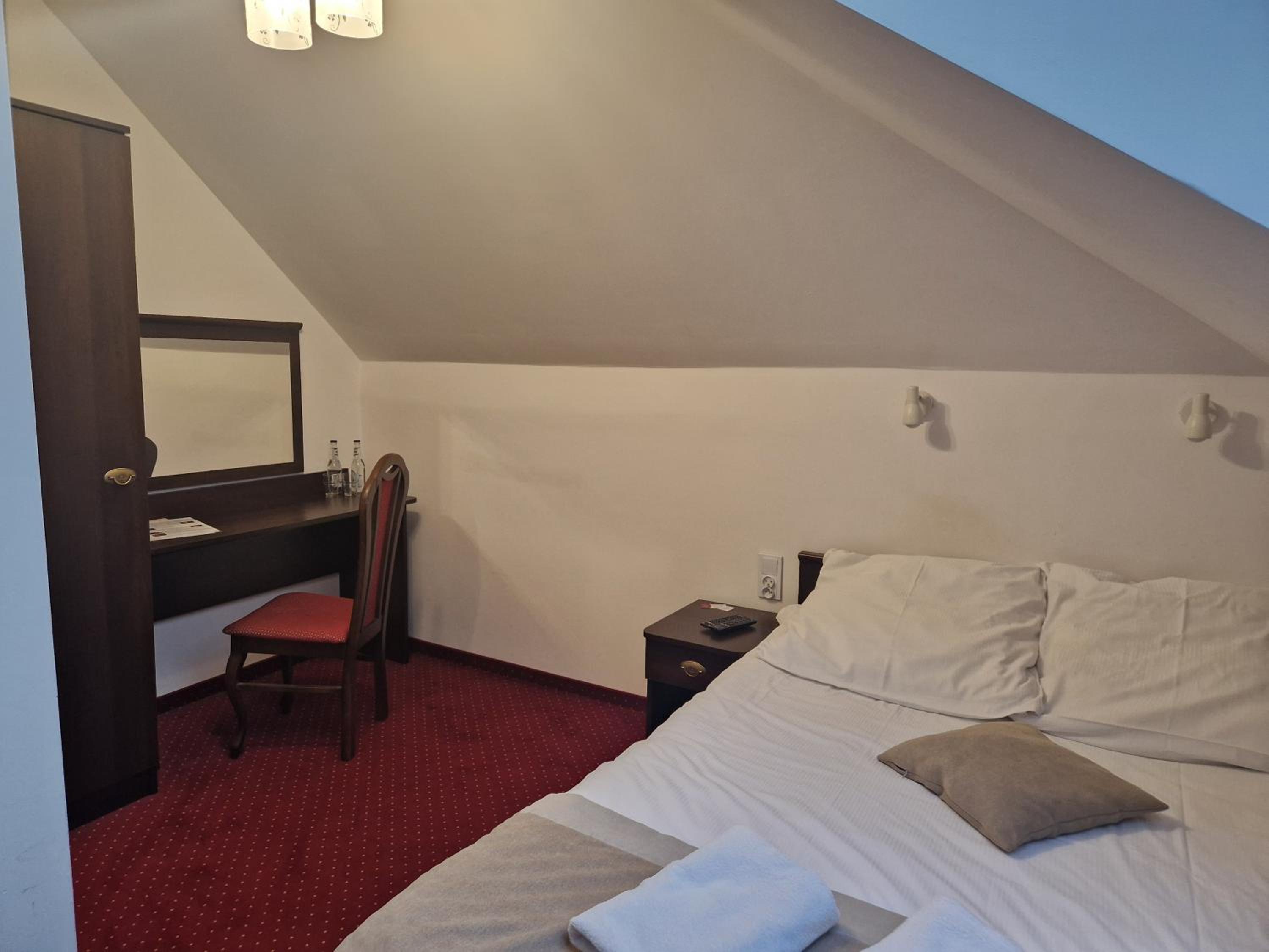 Single Room photo 2