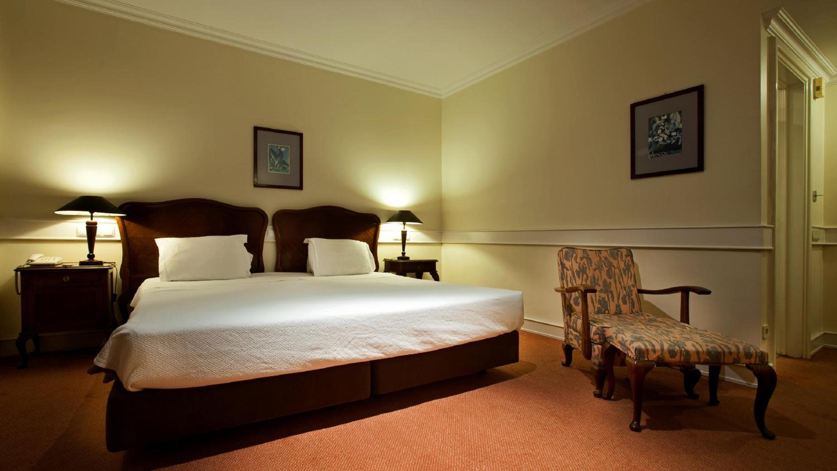Double or Twin Room - Photo 2