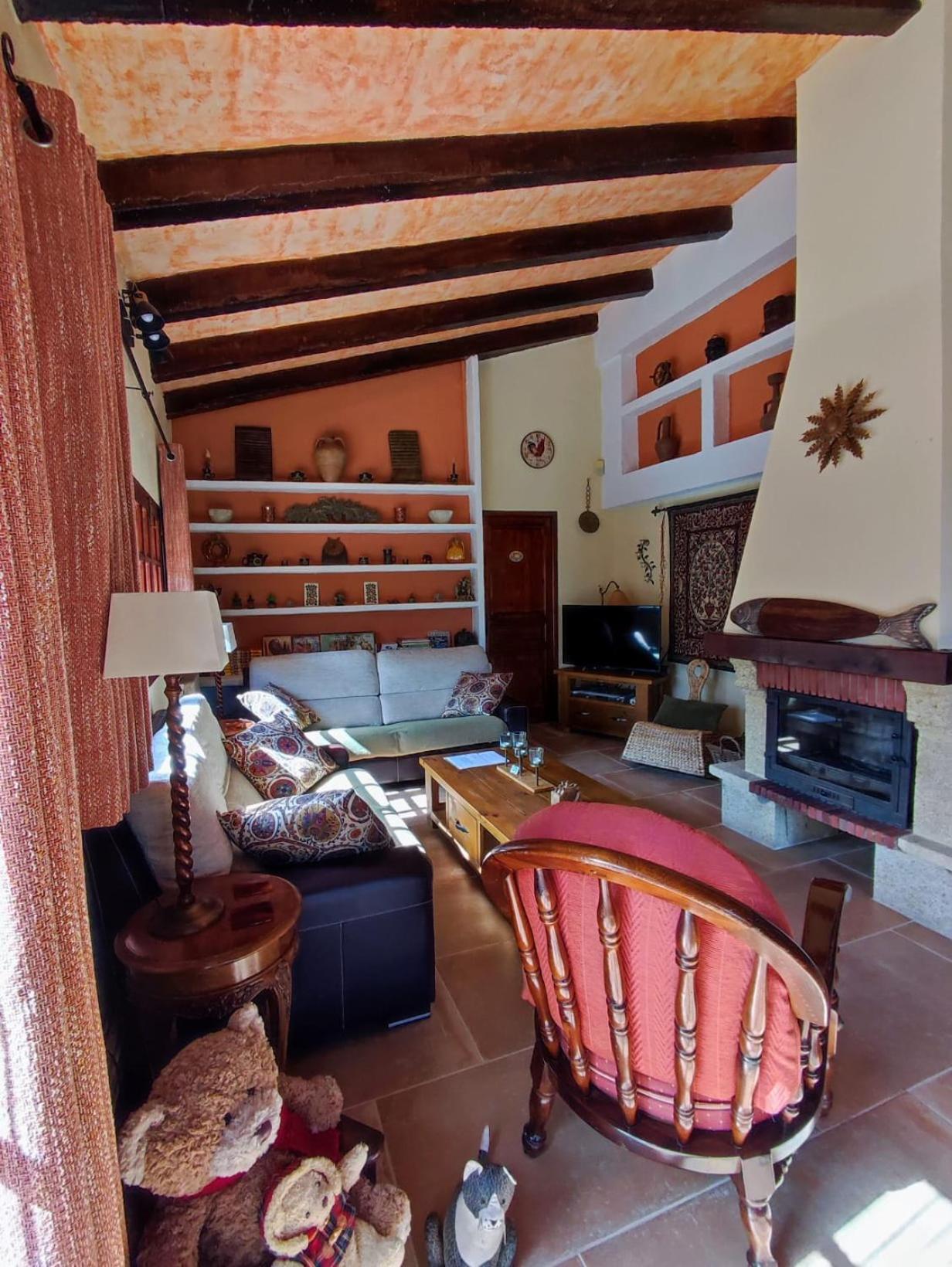 Two-Bedroom House photo 2