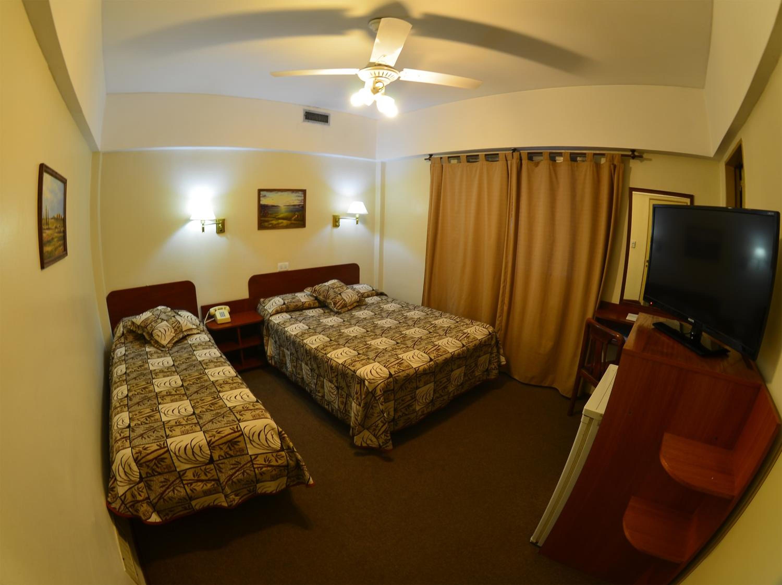 Triple Twin Room photo 3
