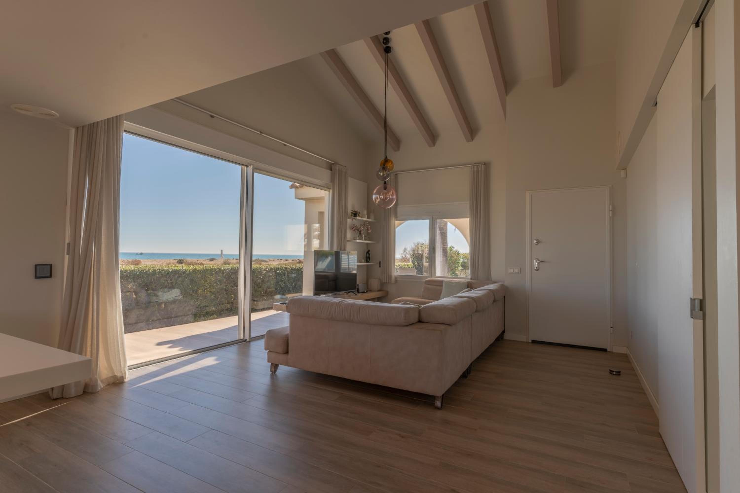 Villa de Tres Habitaciones