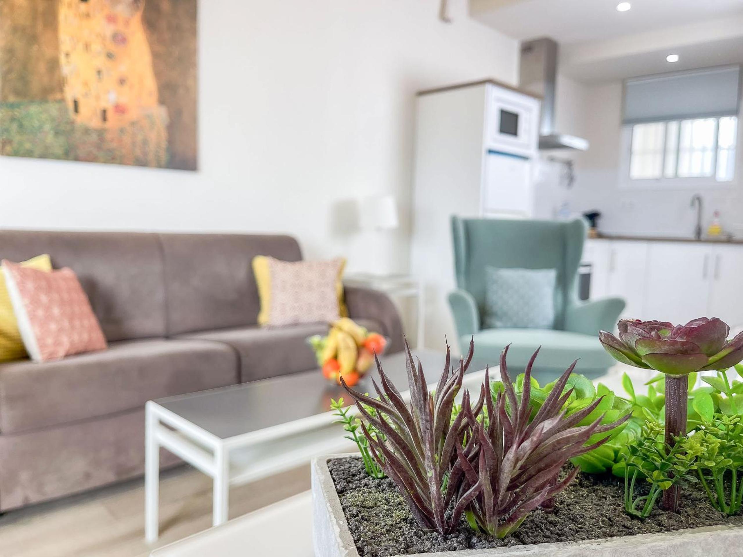Apartamento de una habitación de lujo con vista superior al mar.