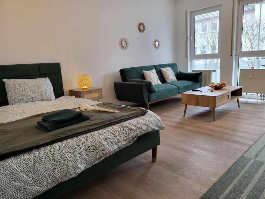 One-Bedroom Apartment photo 1