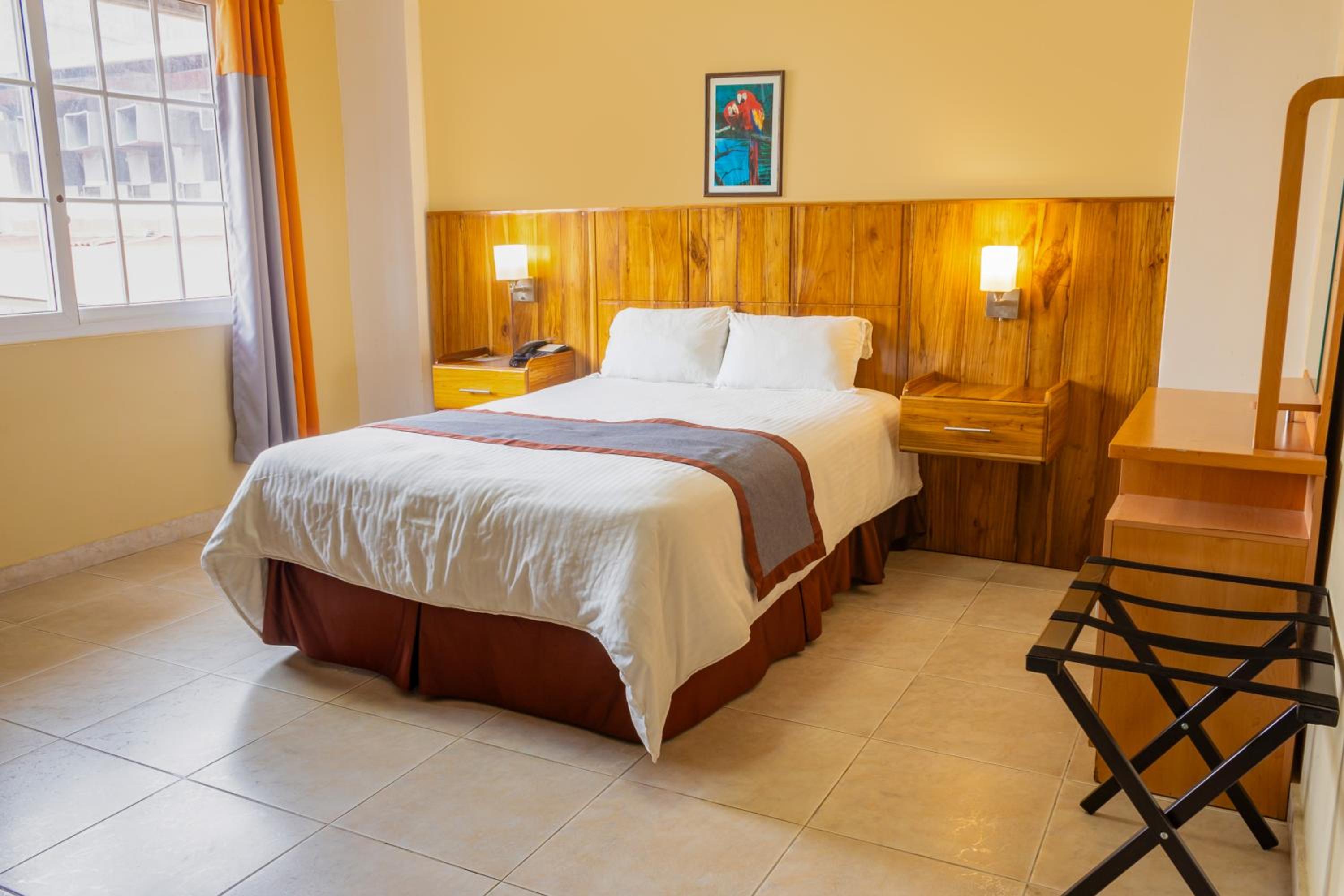 Deluxe Queen Room photo 1