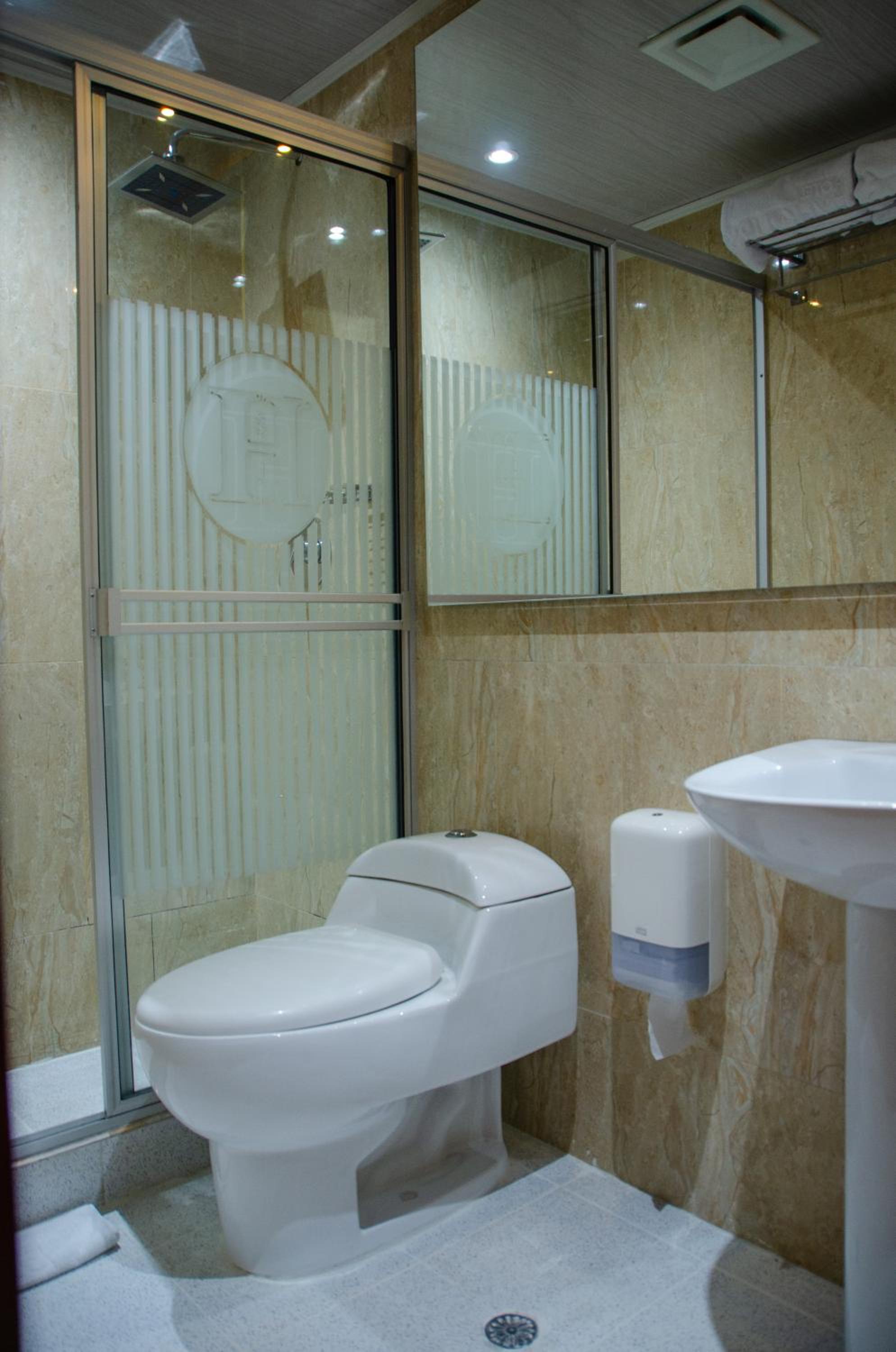 Standard Double Room — the supplier's photographs — photo 4