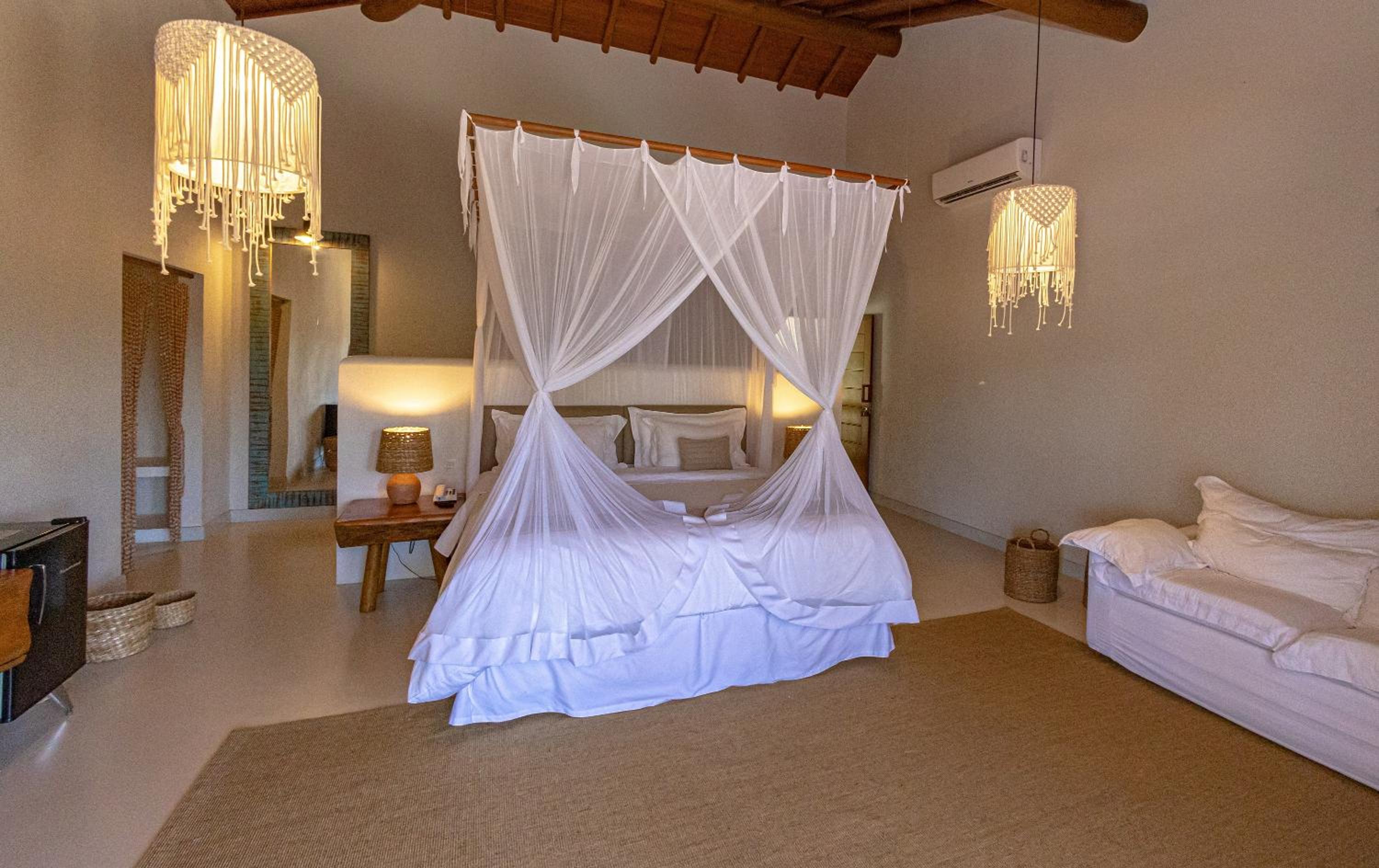 Deluxe Suite with Spa Bath
