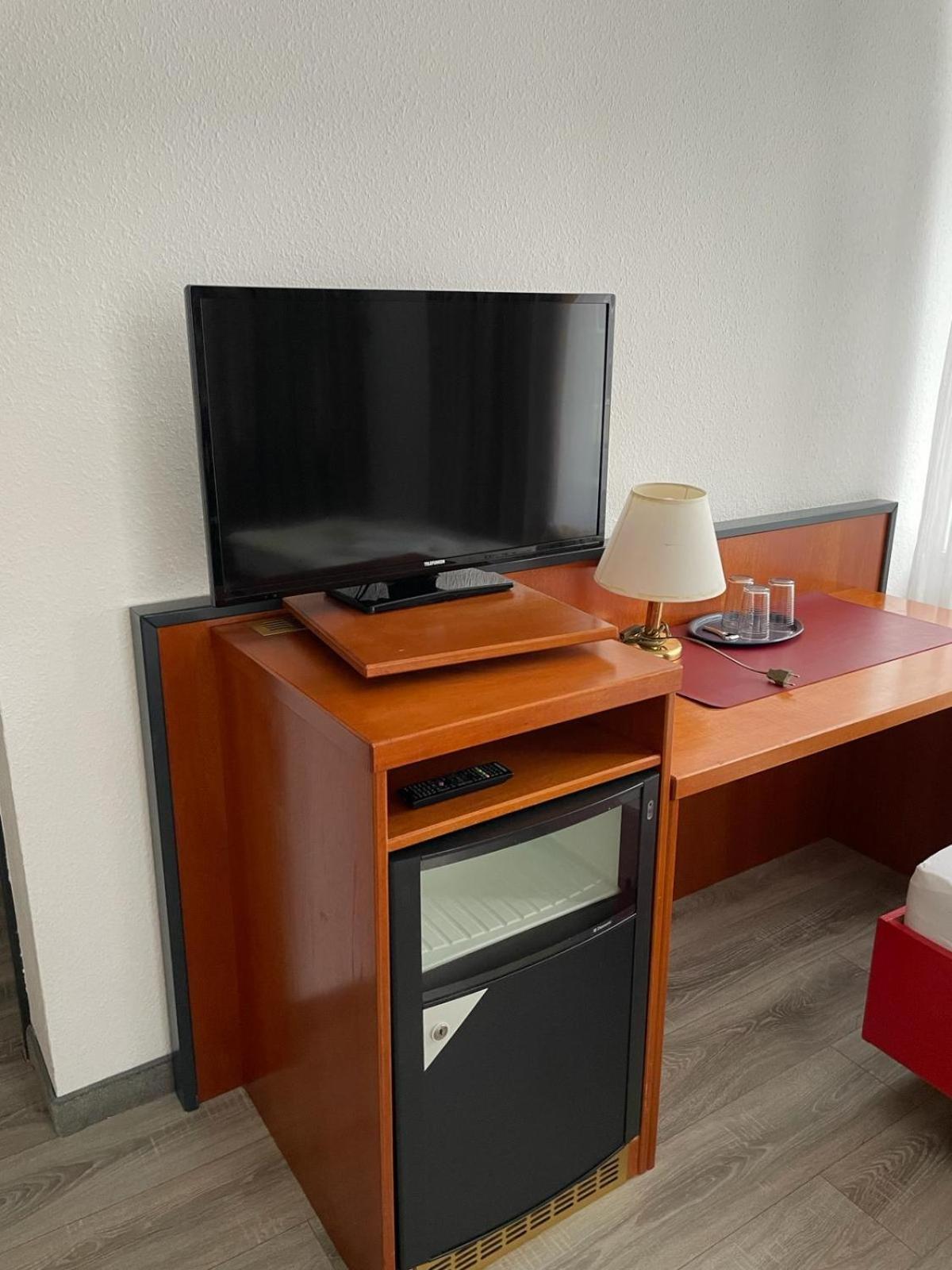 Standard Triple Room - Photo 4