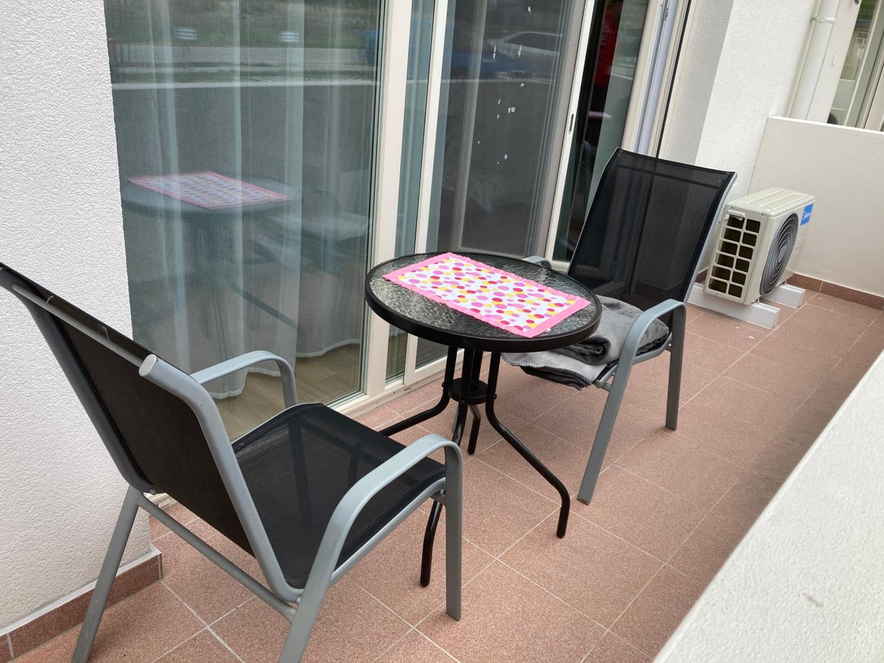 Apartment with Balcony photo 2