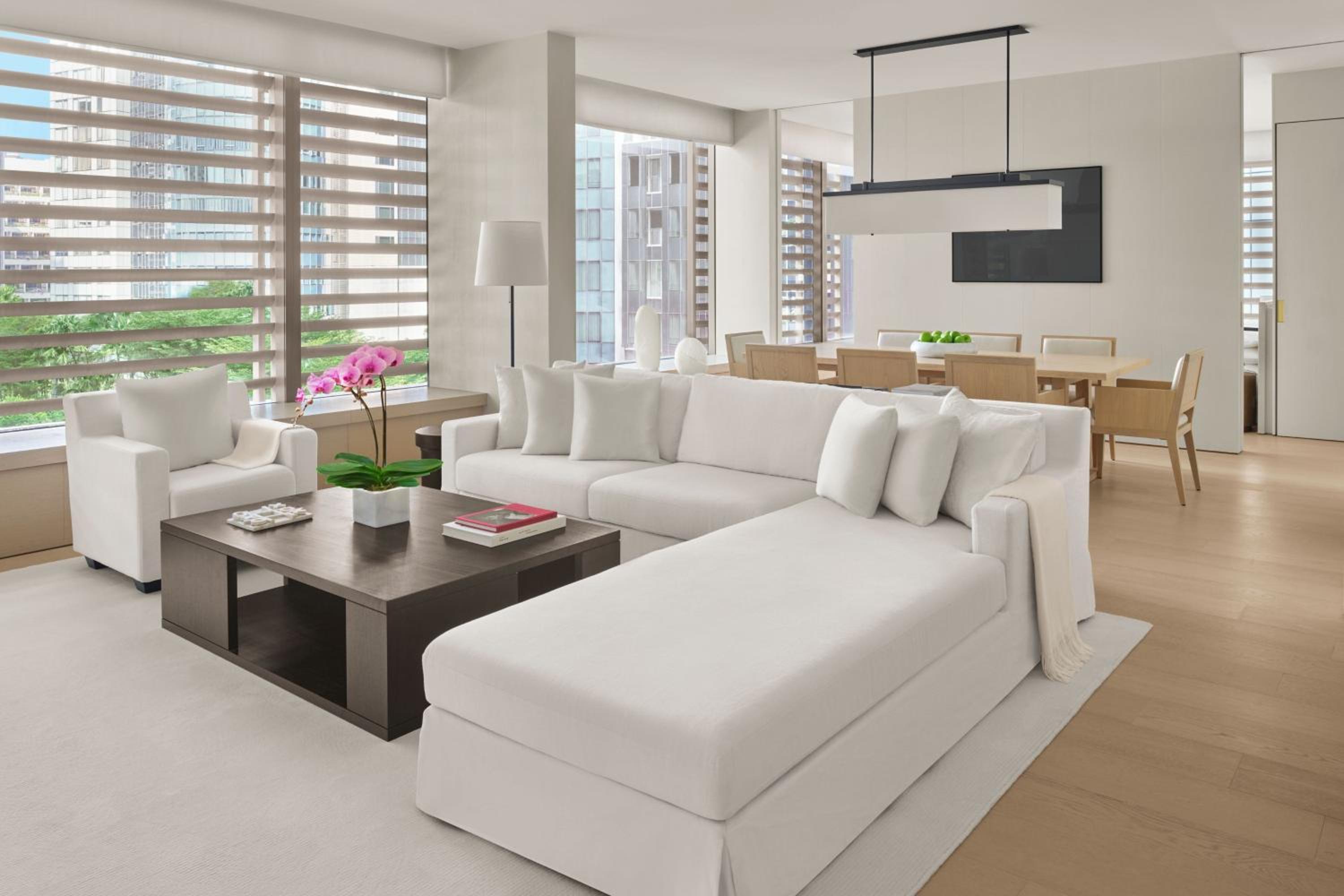 Orchard Suite, 1 Bedroom Larger Suite, 1 King, City view, Upper floor Orchard Suite, 1 Bedroom Larger Suite, 1 King, City view, Upper floor