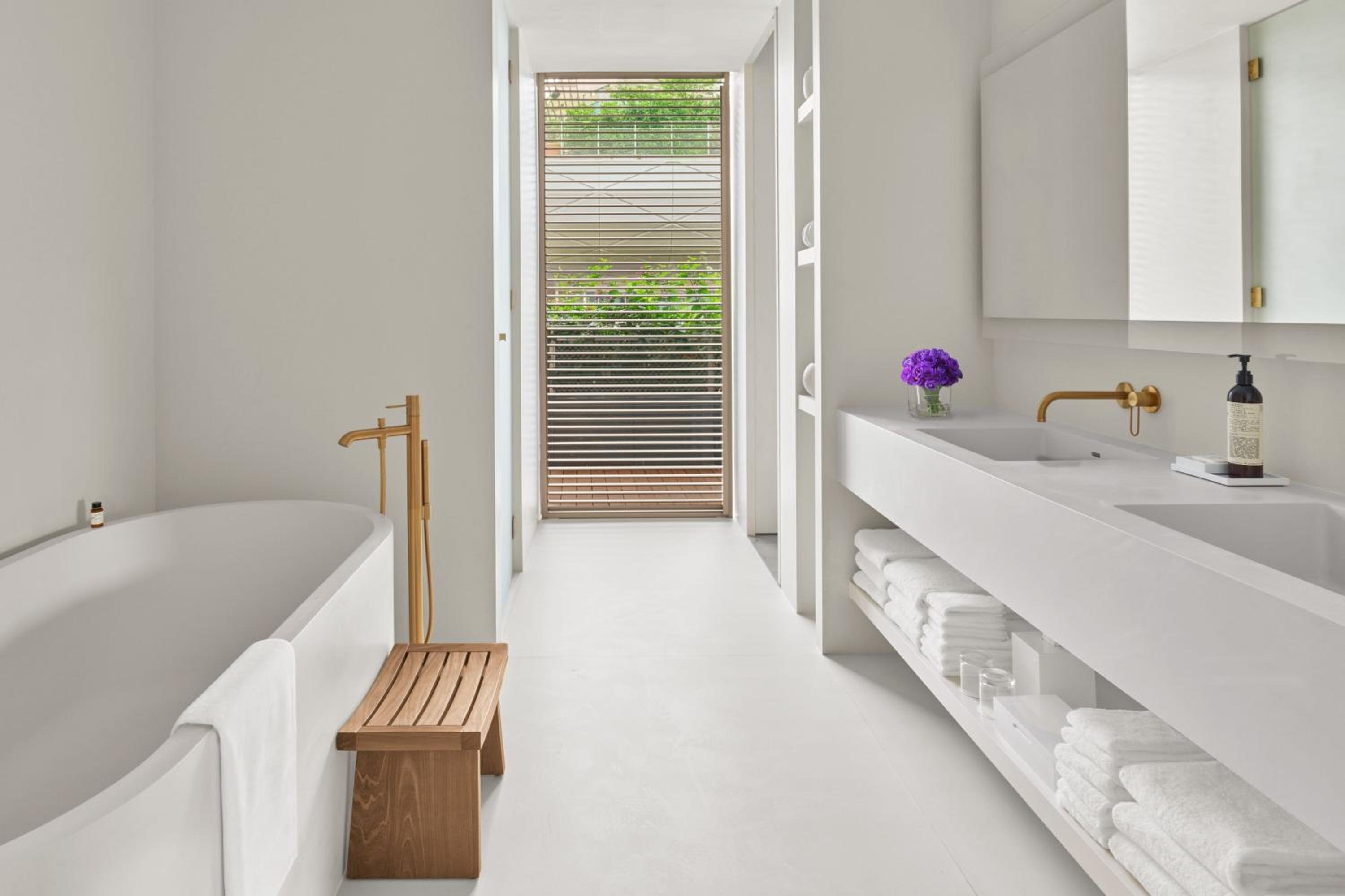 EDITION Penthouse, 1 Bedroom Presidential Suite, 1 King, Garden view, Top floor, Whirlpool EDITION Penthouse, 1 Bedroom Presidential Suite, 1 King, Garden view, Top floor, Whirlpool