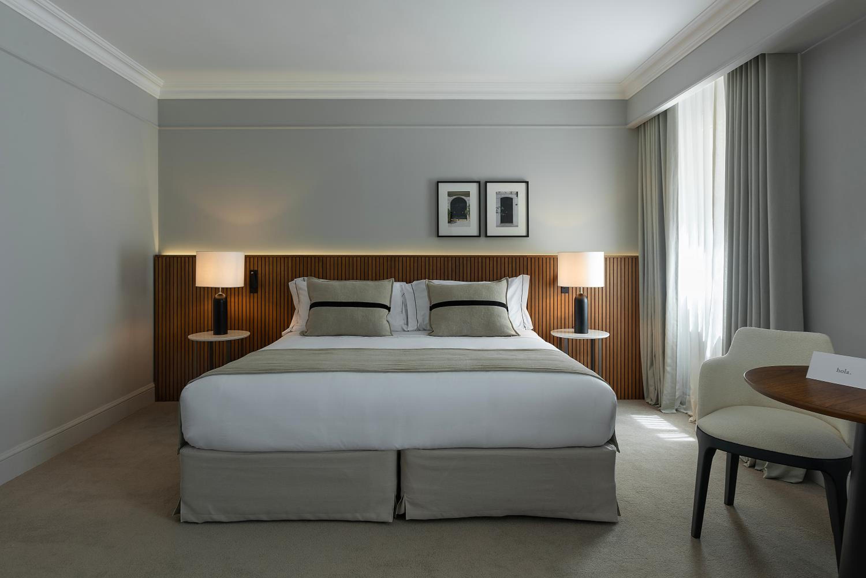 Superior Double Room With City View