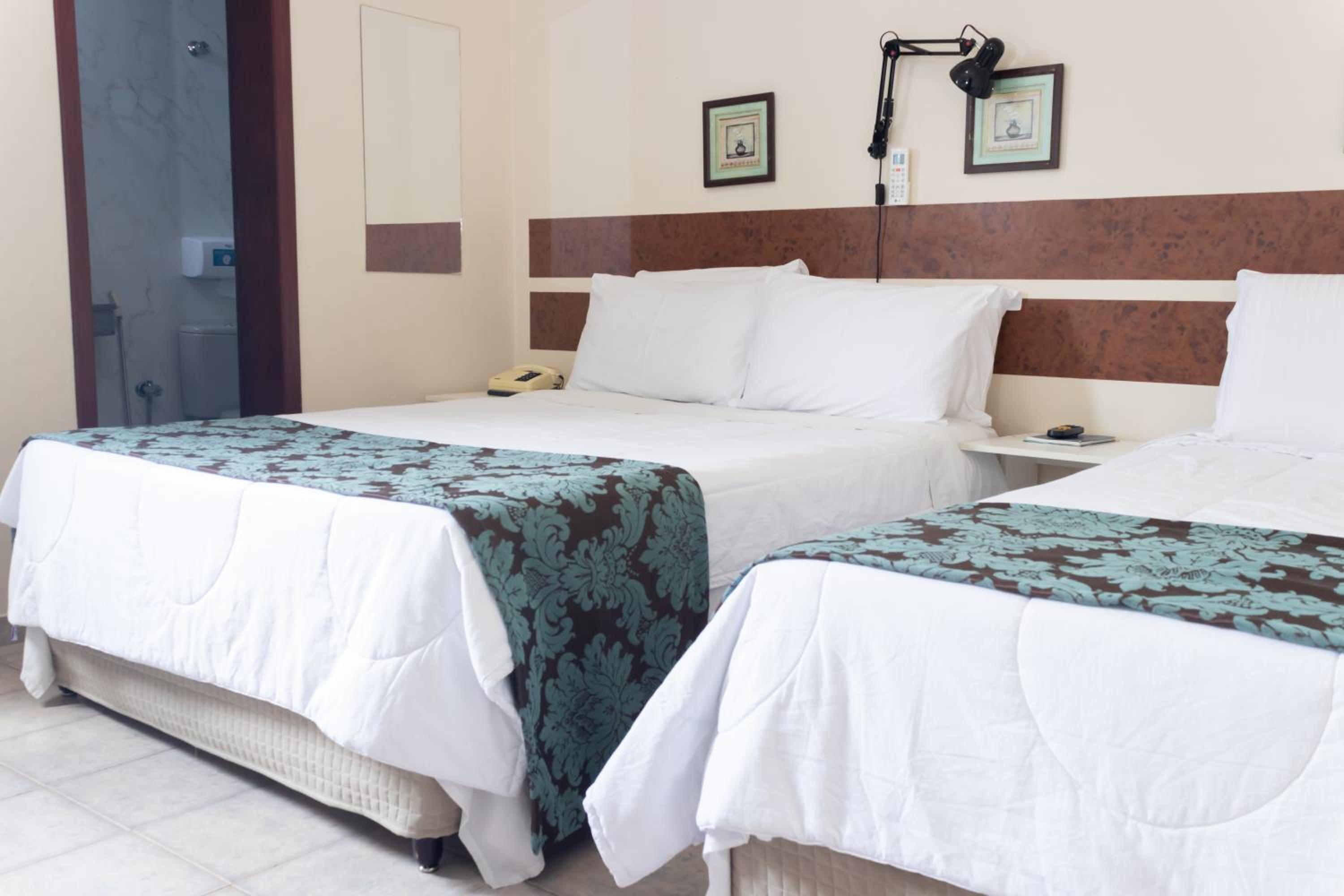 Triple Room - Photo 11