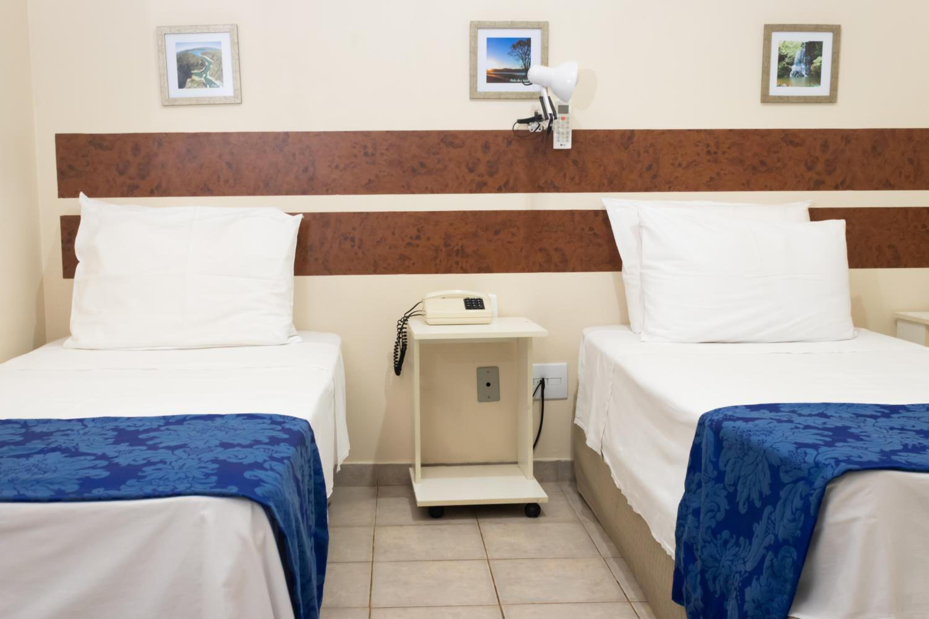 Double Room - Photo 10