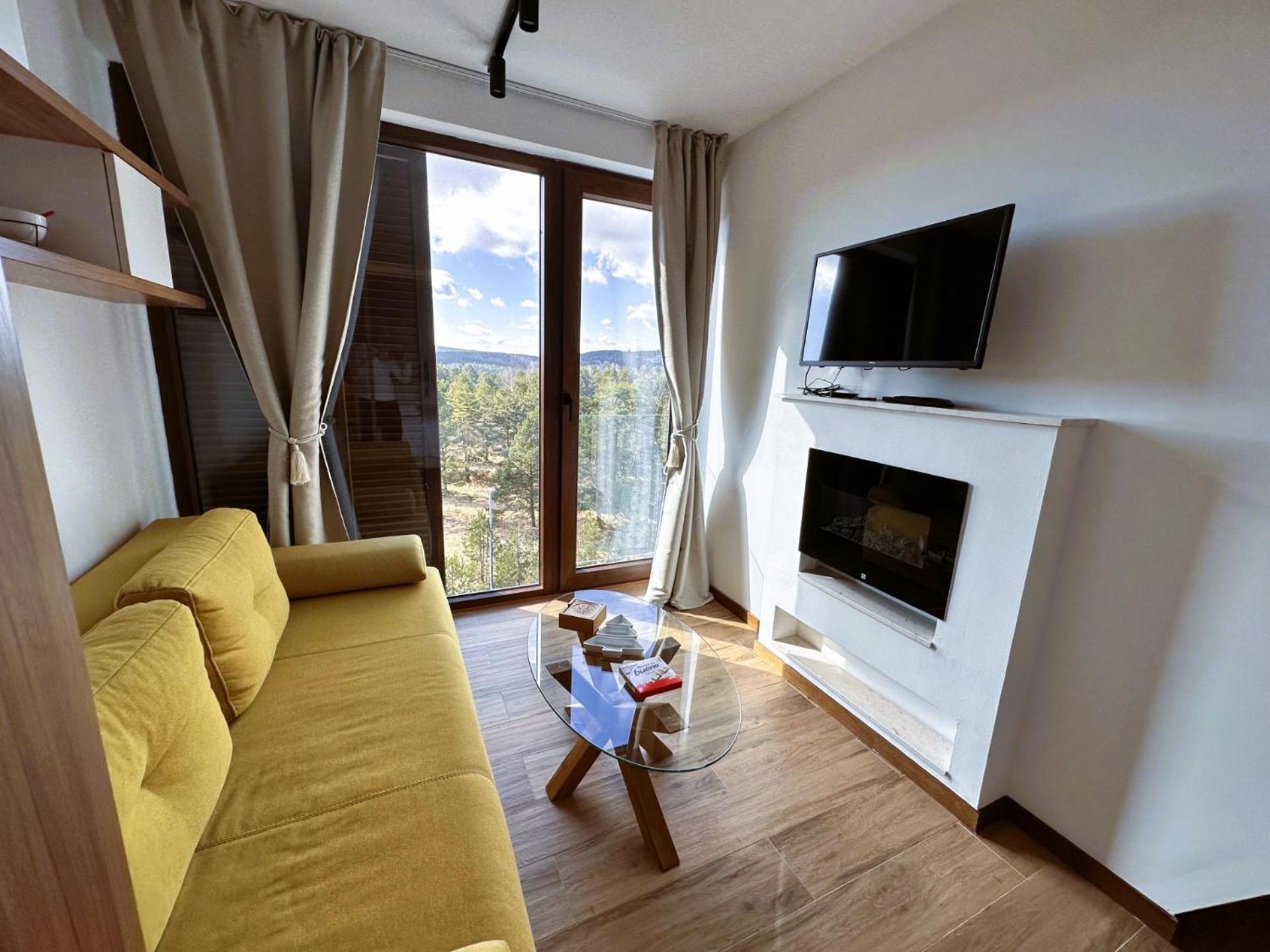 Studio Apartment photo 2