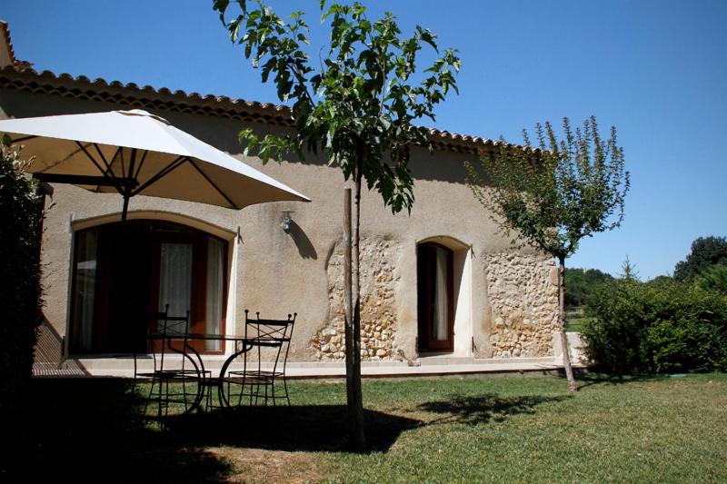 Three-Bedroom Apartment with Garden (6 Adults) photo 3