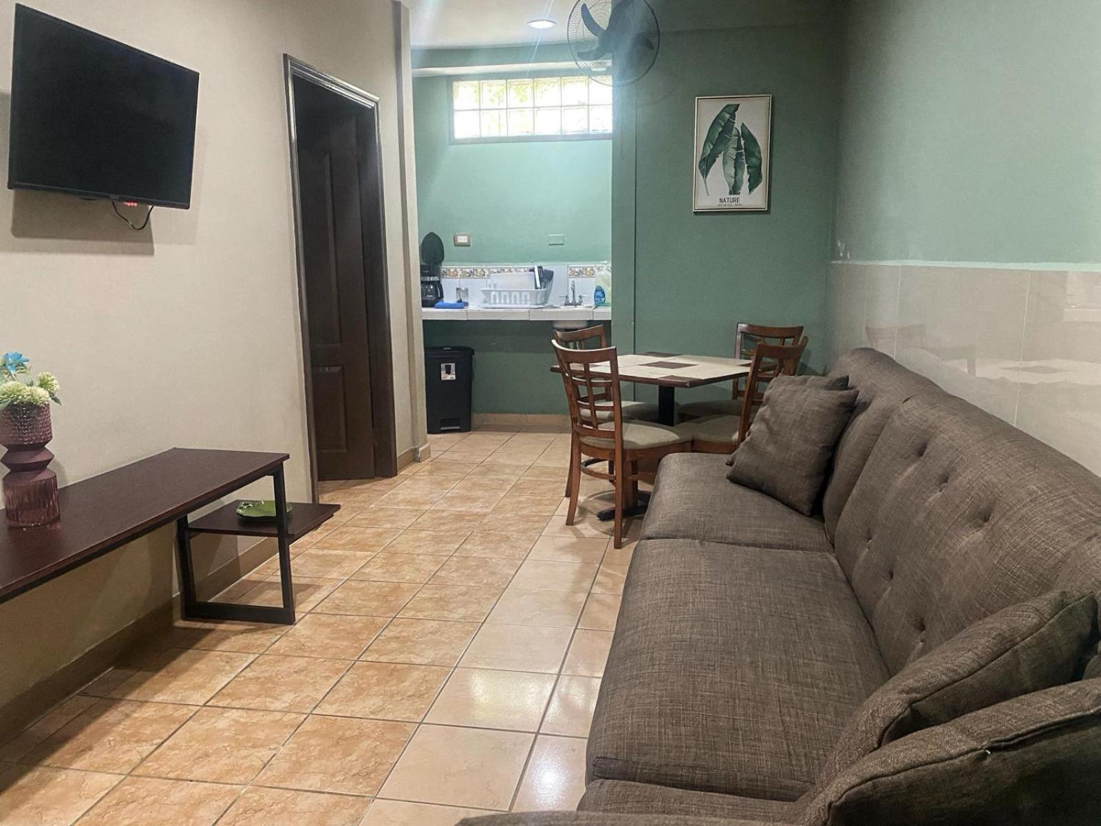 One-Bedroom Apartment