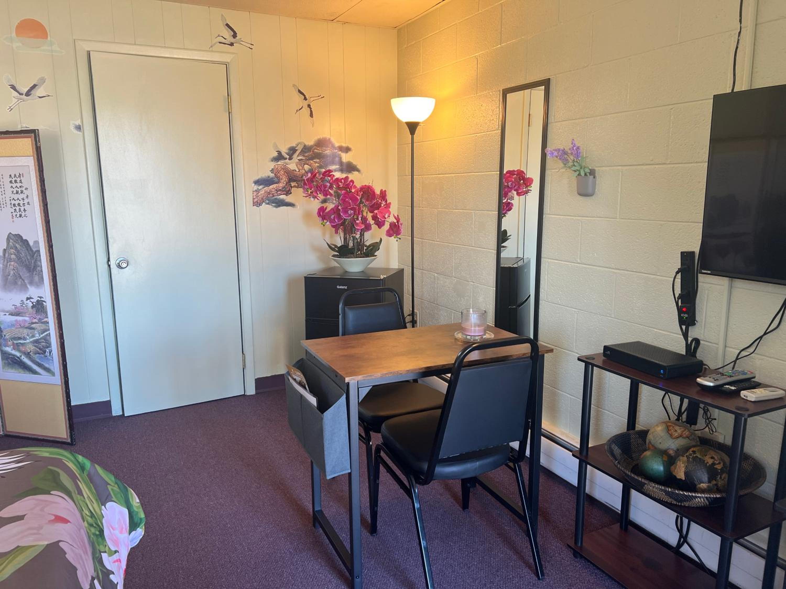 Queen Suite photo 2